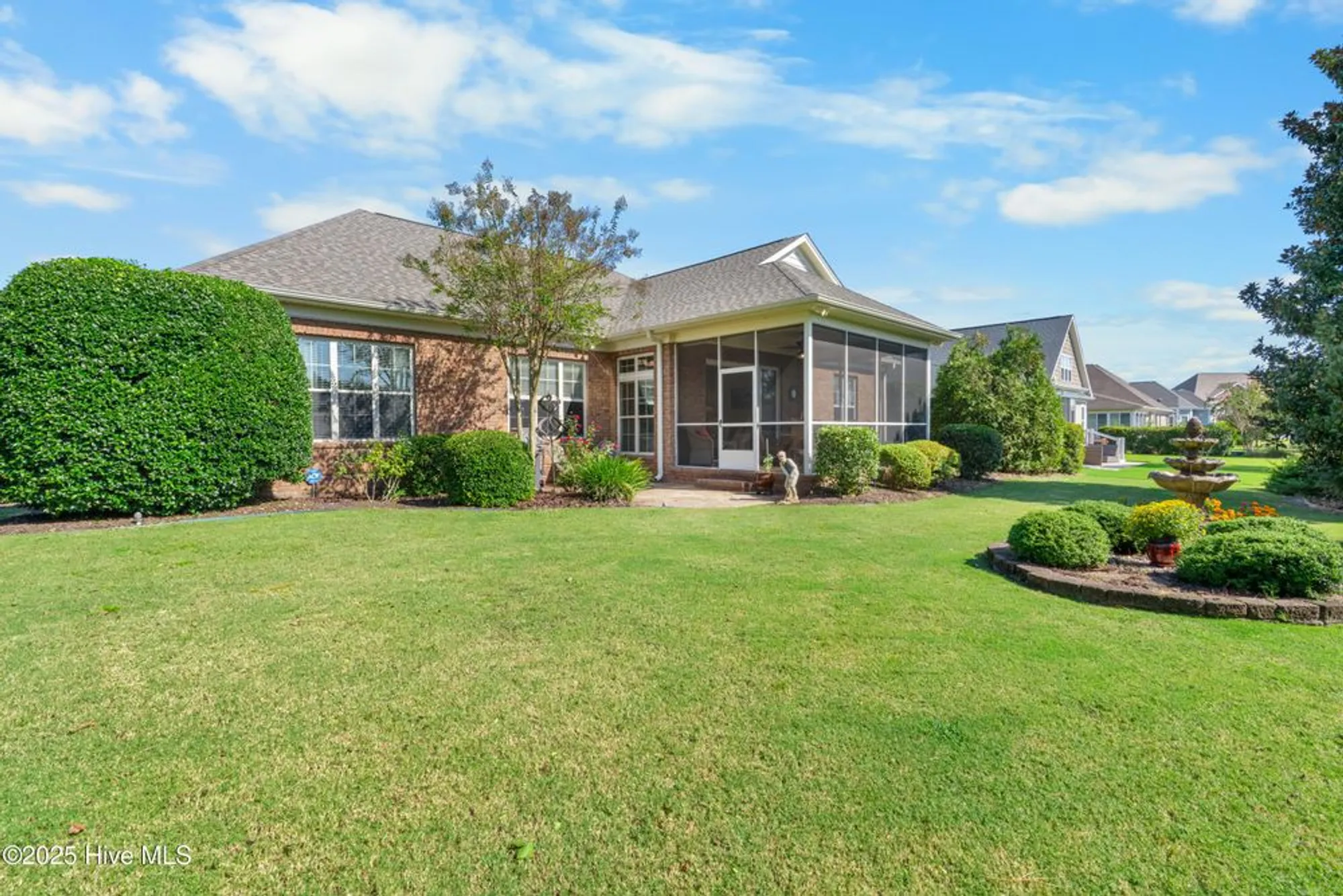 Property Slideshow image 18 of 86 | 2289 compass pointe south wynd, Leland, NC, 28451