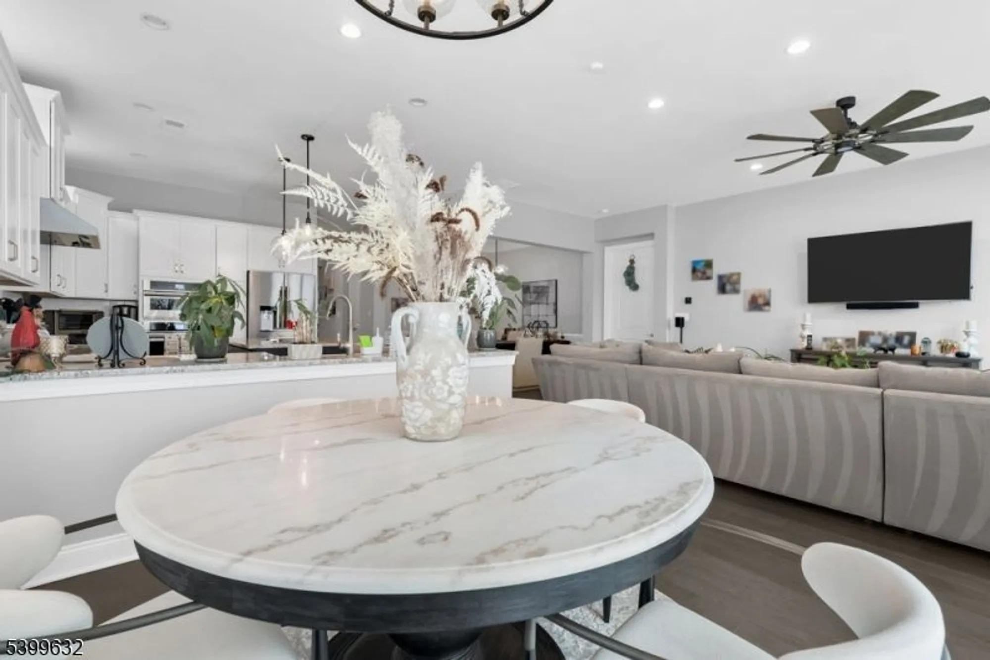 Property Slideshow image 20 of 44 | 48 drake way, Flanders, NJ, 07836