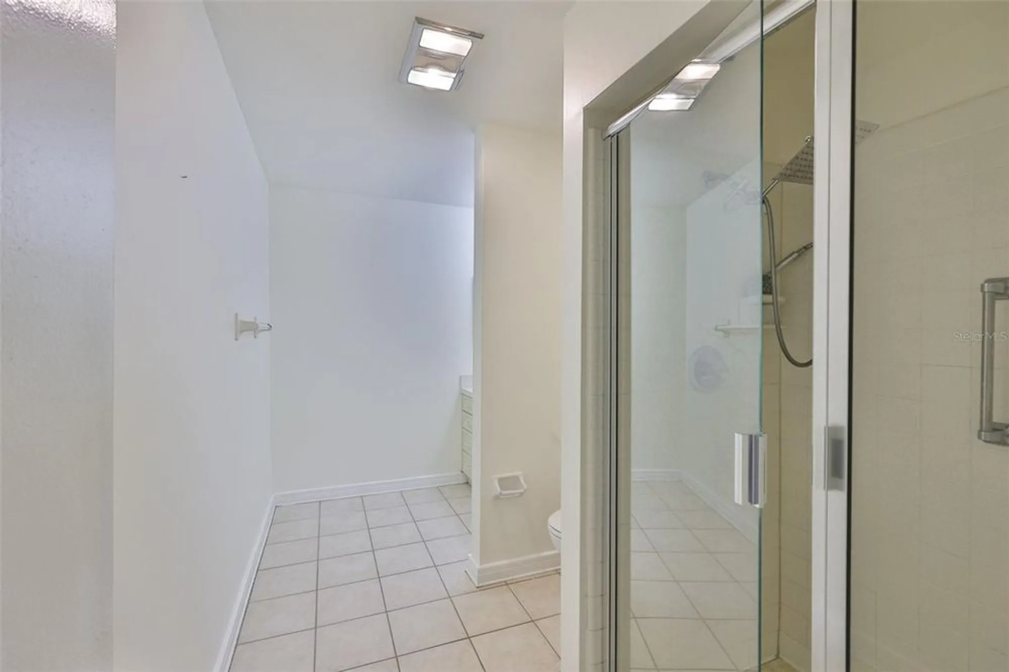 Property Slideshow image 29 of 54 | 1210 eastloch ct, Sun City Center, FL, 33573