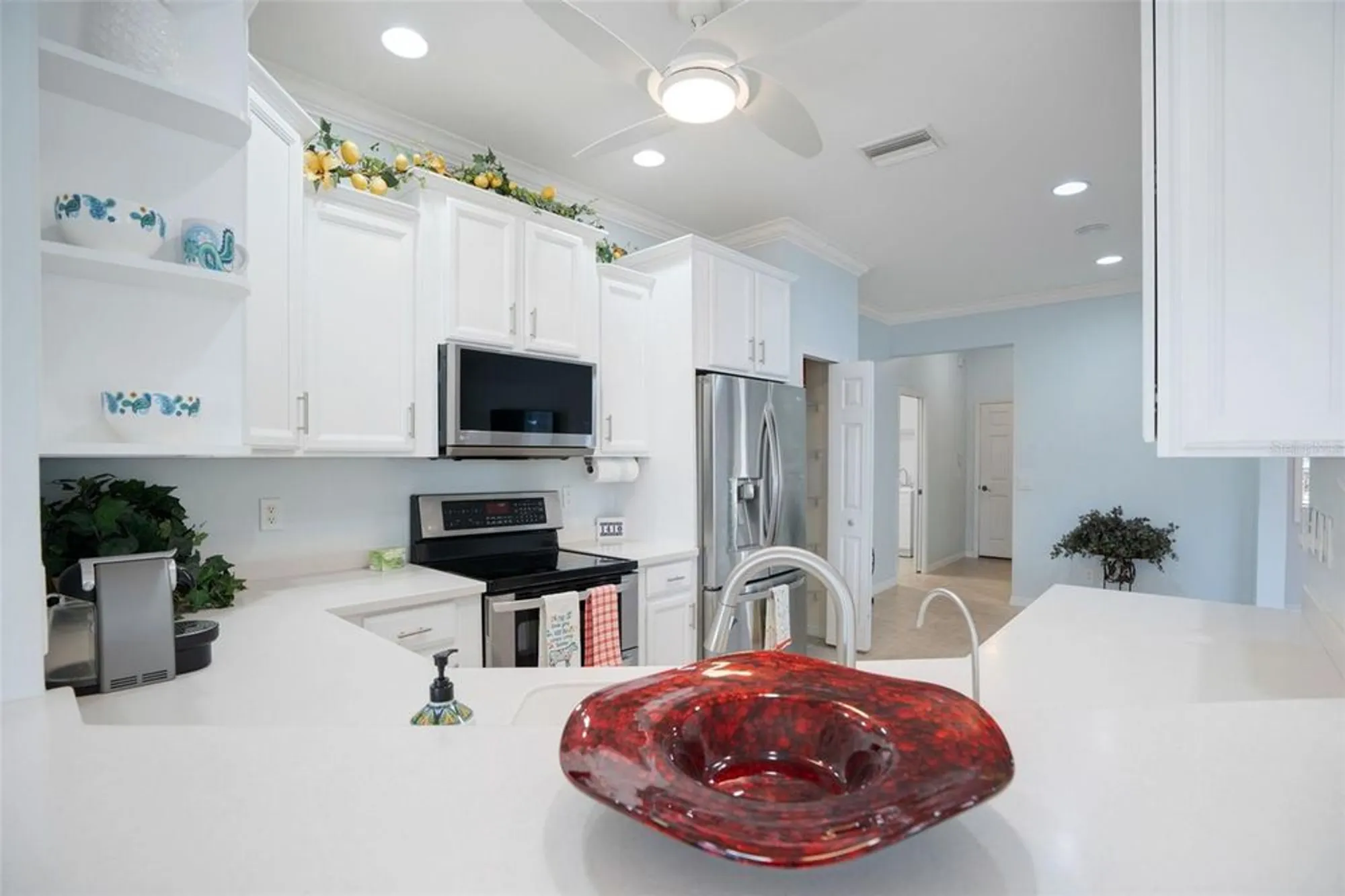 Property Slideshow image 12 of 36 | 1410 maseno dr, Venice, FL, 34292