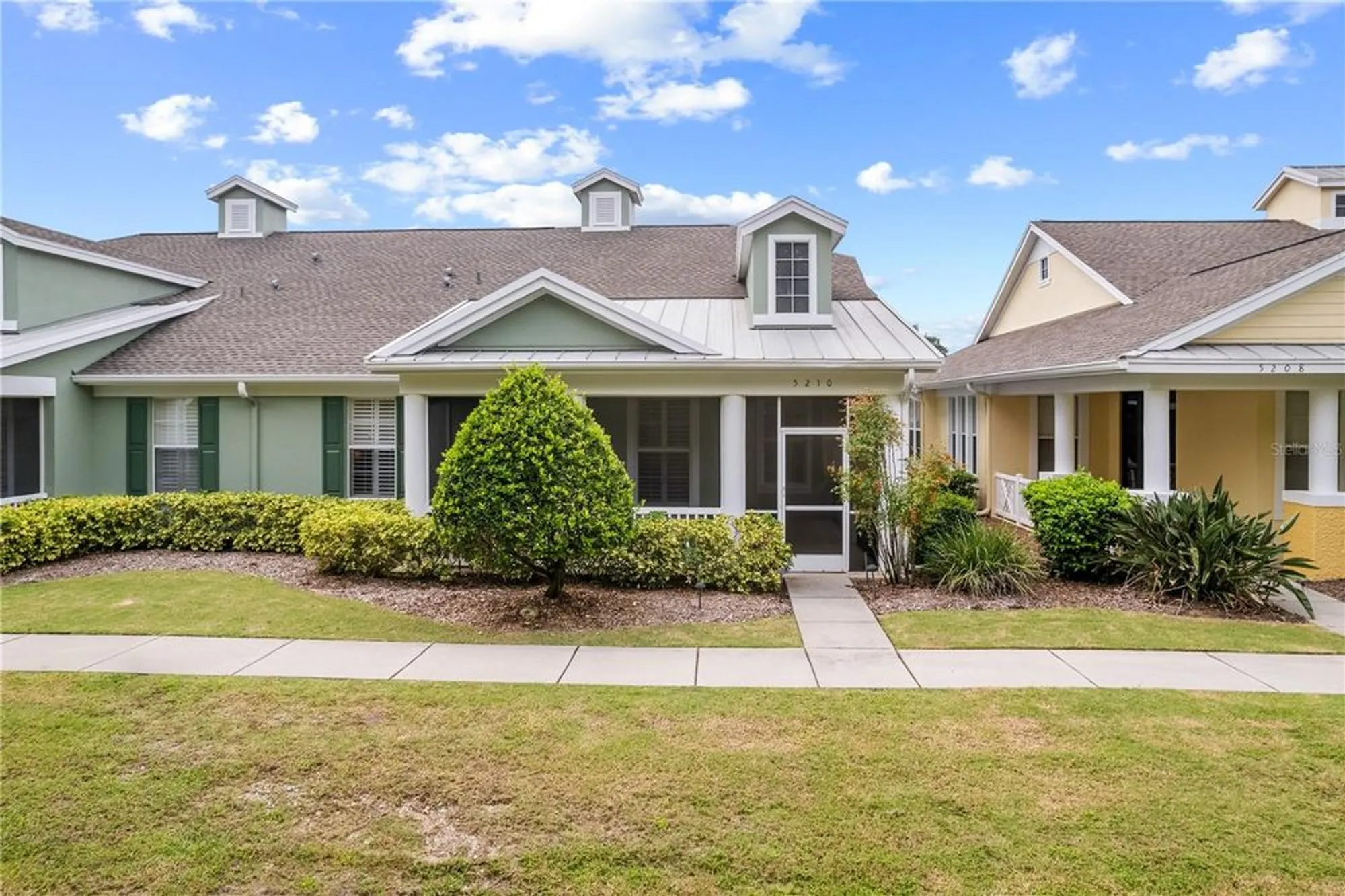 Property Slideshow image 5 of 97 | 5210 golden isles dr, Apollo Beach, FL, 33572