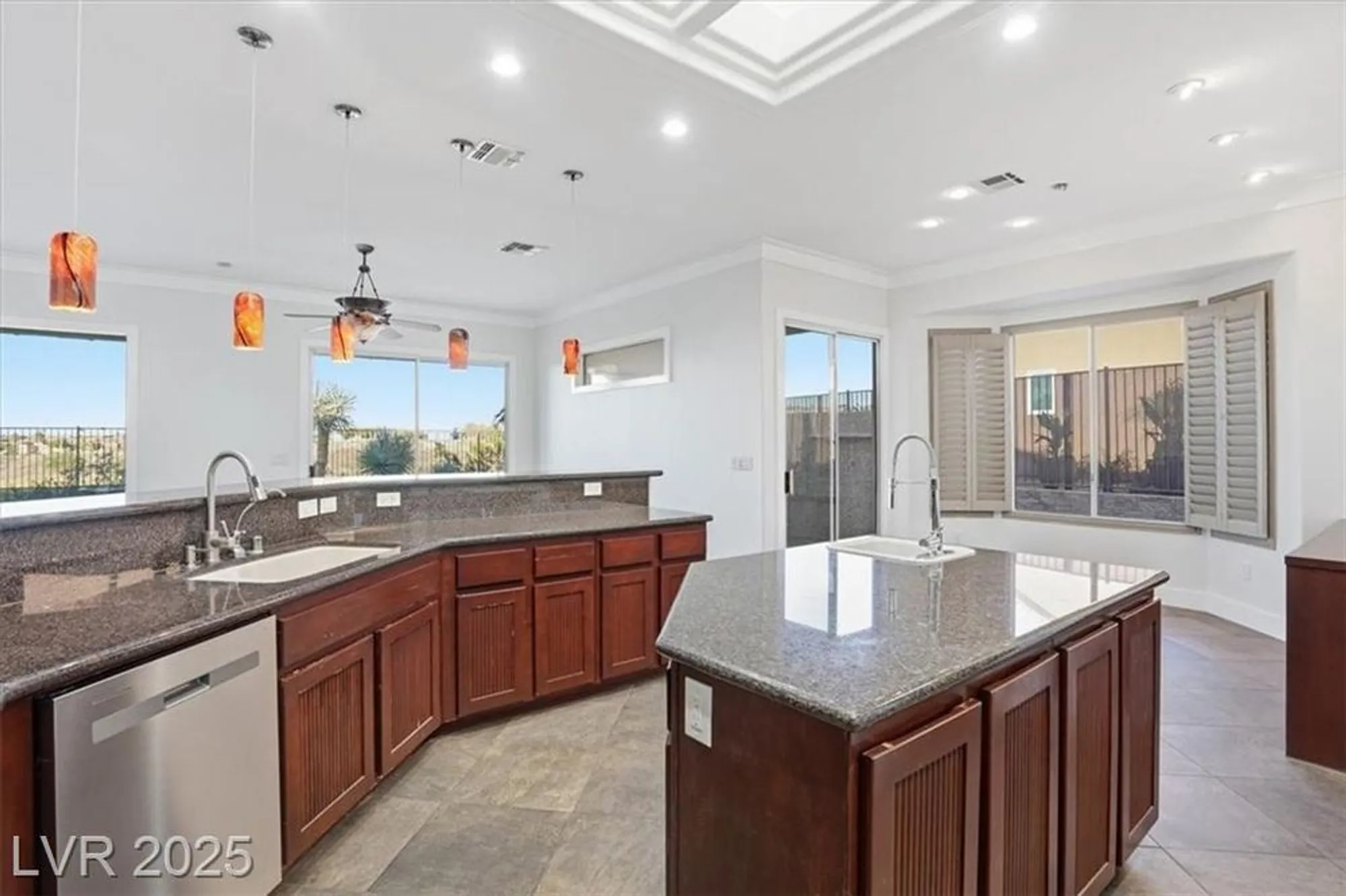 Property Slideshow image 10 of 56 | 2874 hartwick pines dr, Henderson, NV, 89052