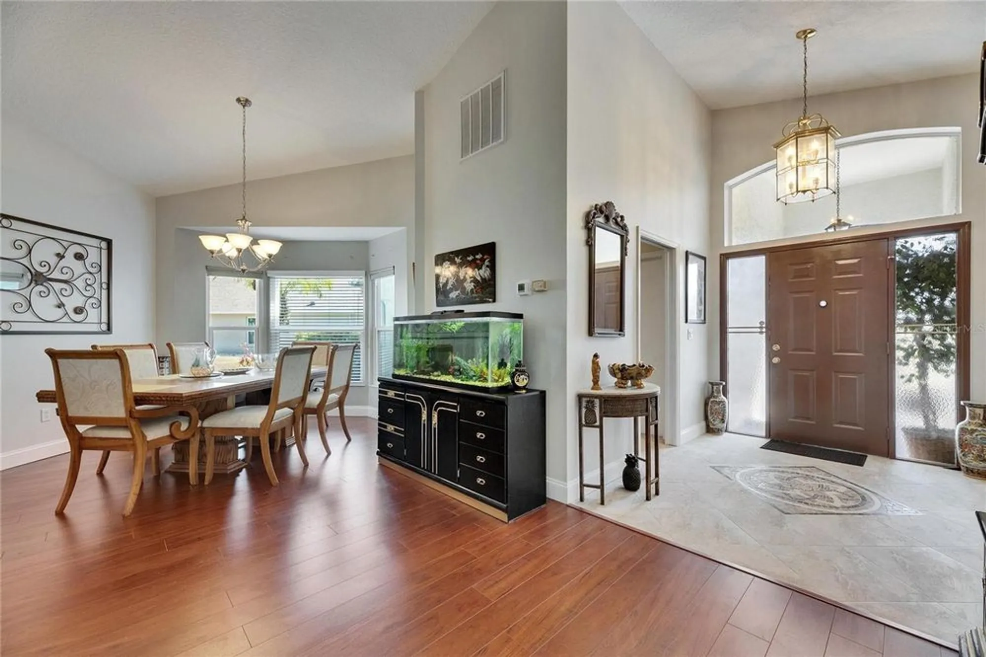Property Slideshow image 13 of 81 | 334 northway dr, Sun City Center, FL, 33573