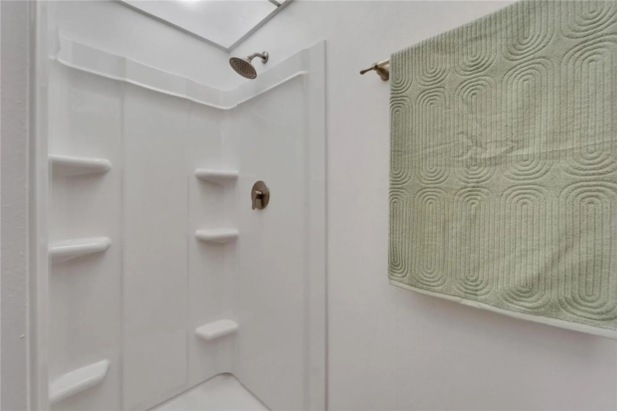 Property Slideshow image 20 of 32 | 302 andover pl s # g156, Sun City Center, FL, 33573