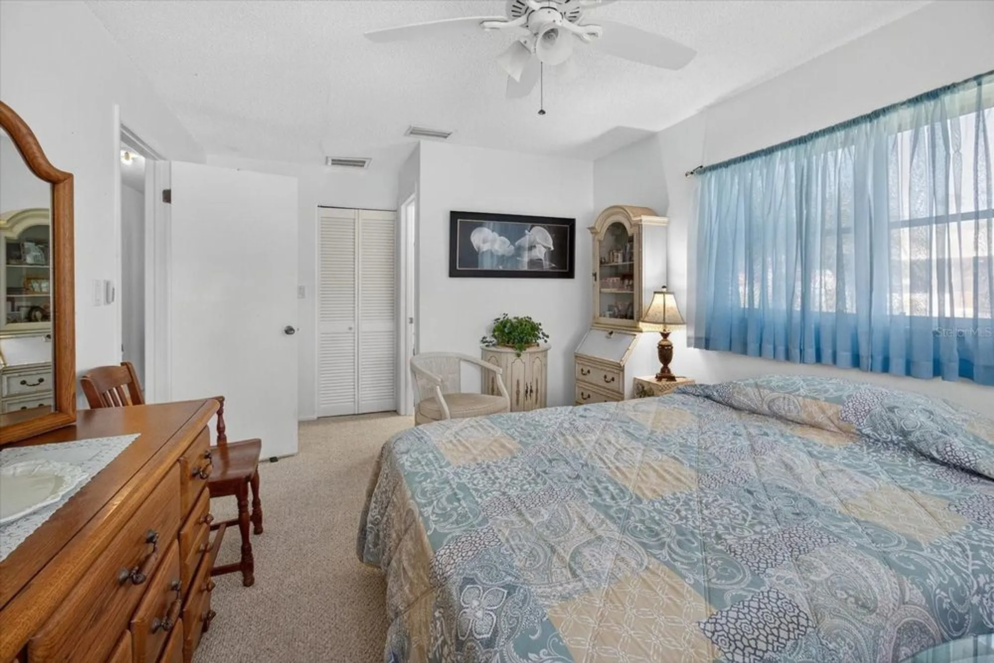 Property Slideshow image 28 of 51 | 1605 whitebridge dr b, Palm Harbor, FL, 34684