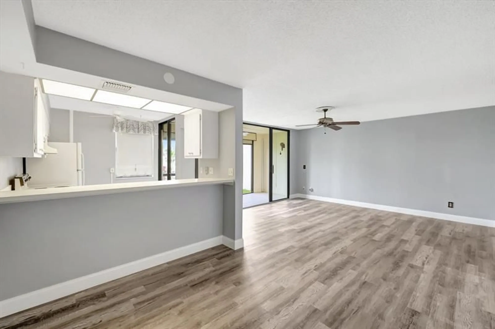 Property Slideshow image 7 of 14 | 1950 sw palm city rd 5104, Stuart, FL, 34994