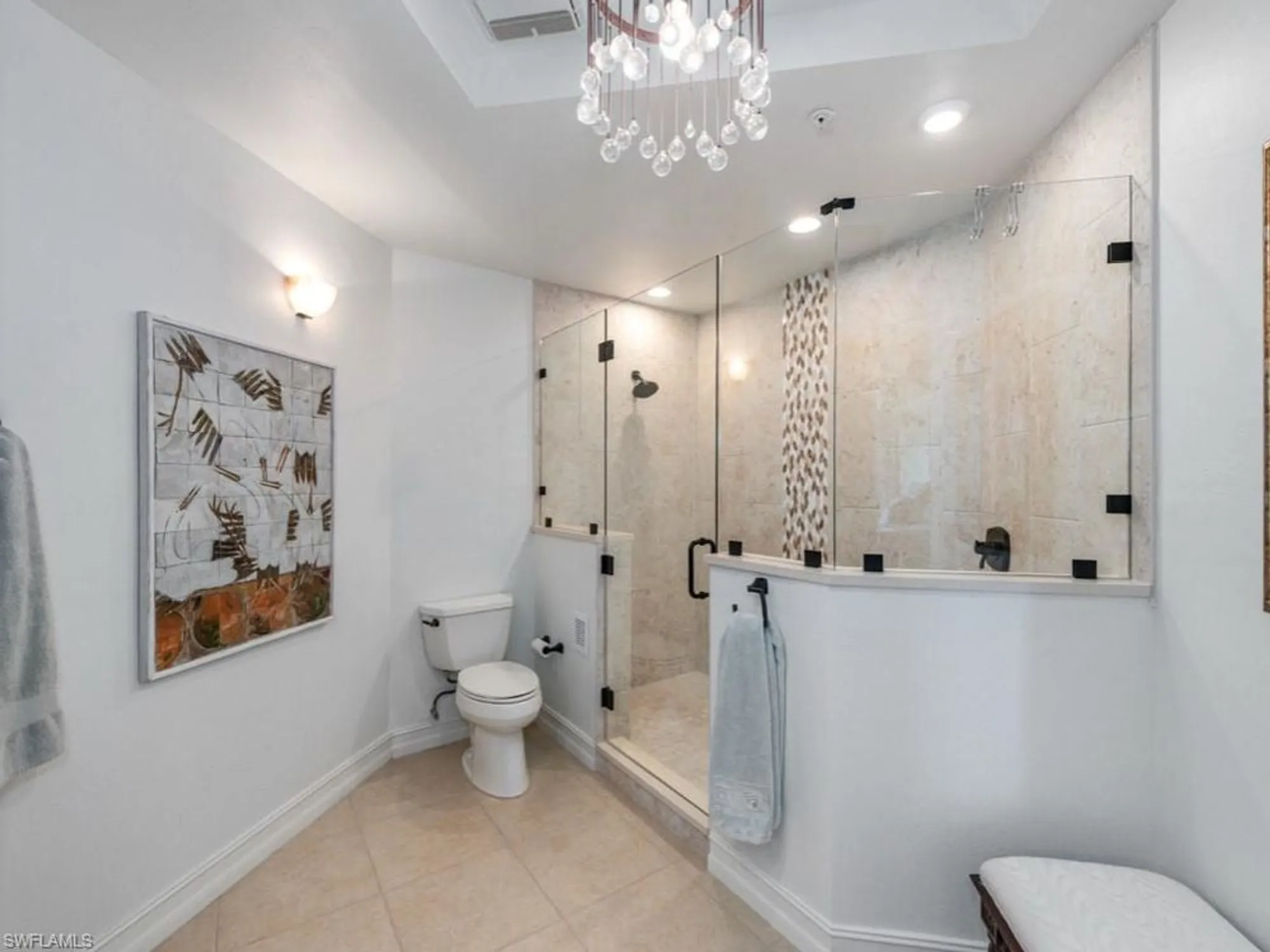 Property Slideshow image 19 of 46 | 4811 island pond ct 705, Bonita Springs, FL, 34134