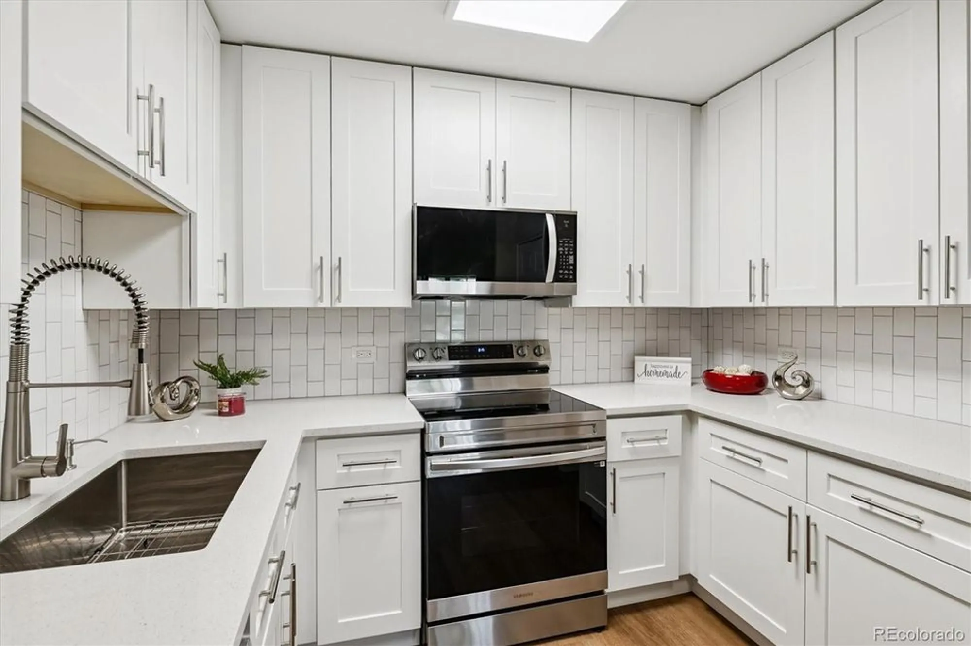 Property Slideshow image 5 of 49 | 580 s clinton st 10d, Denver, CO, 80247