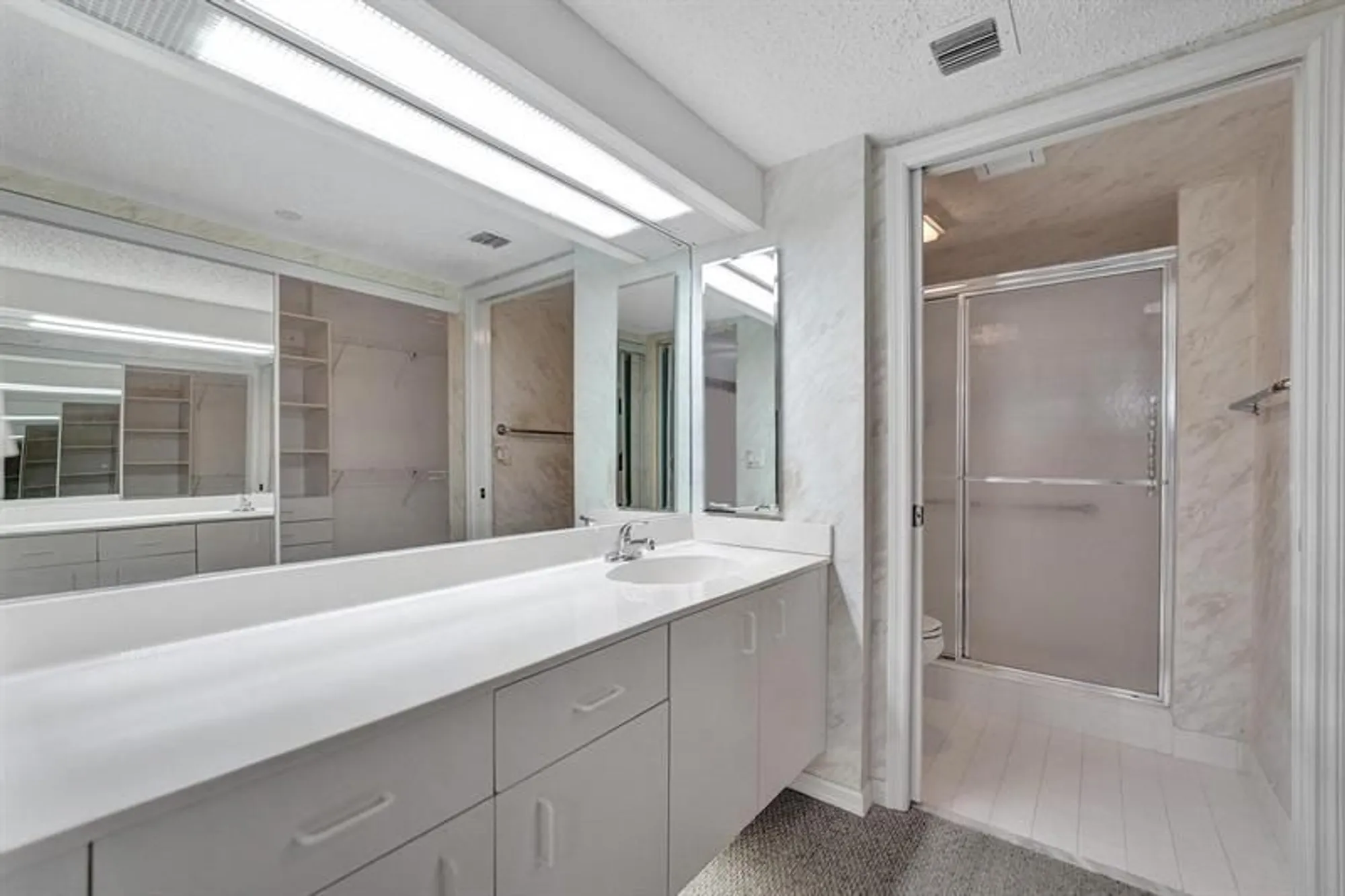 Property Slideshow image 41 of 61 | 9587 weldon cir apt b312, Fort Lauderdale, FL, 33321