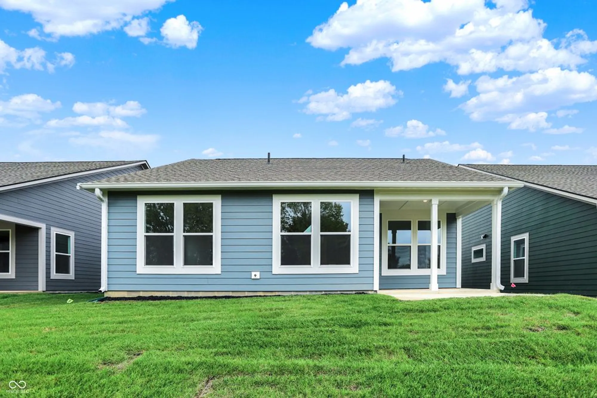 Property Slideshow image 36 of 37 | 5351 nettleton way, Avon, IN, 46123