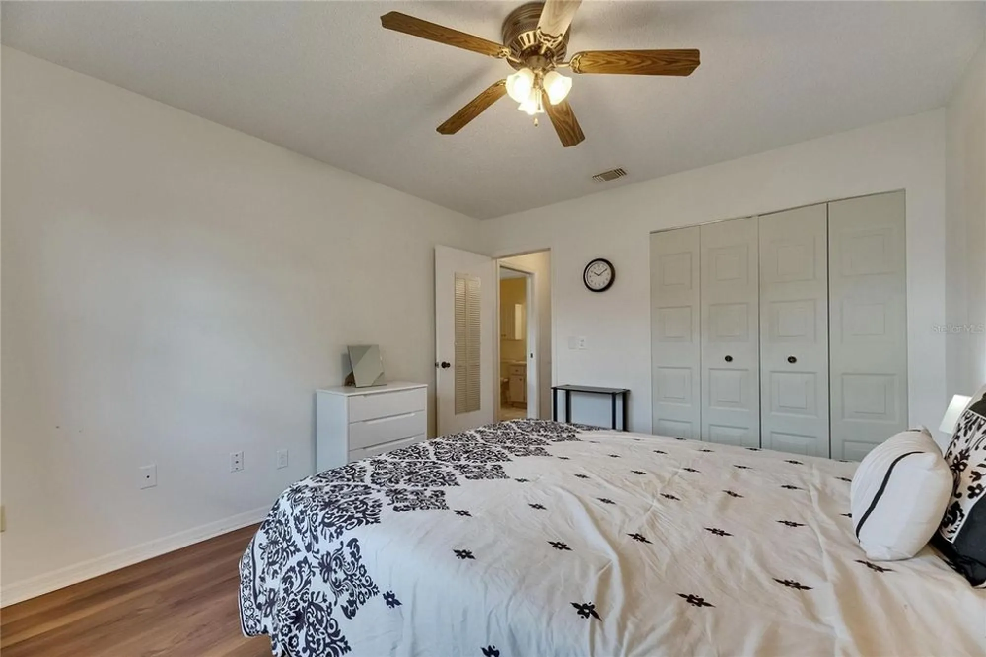 Property Slideshow image 23 of 41 | 123 glendower cir # 123, Sun City Center, FL, 33573