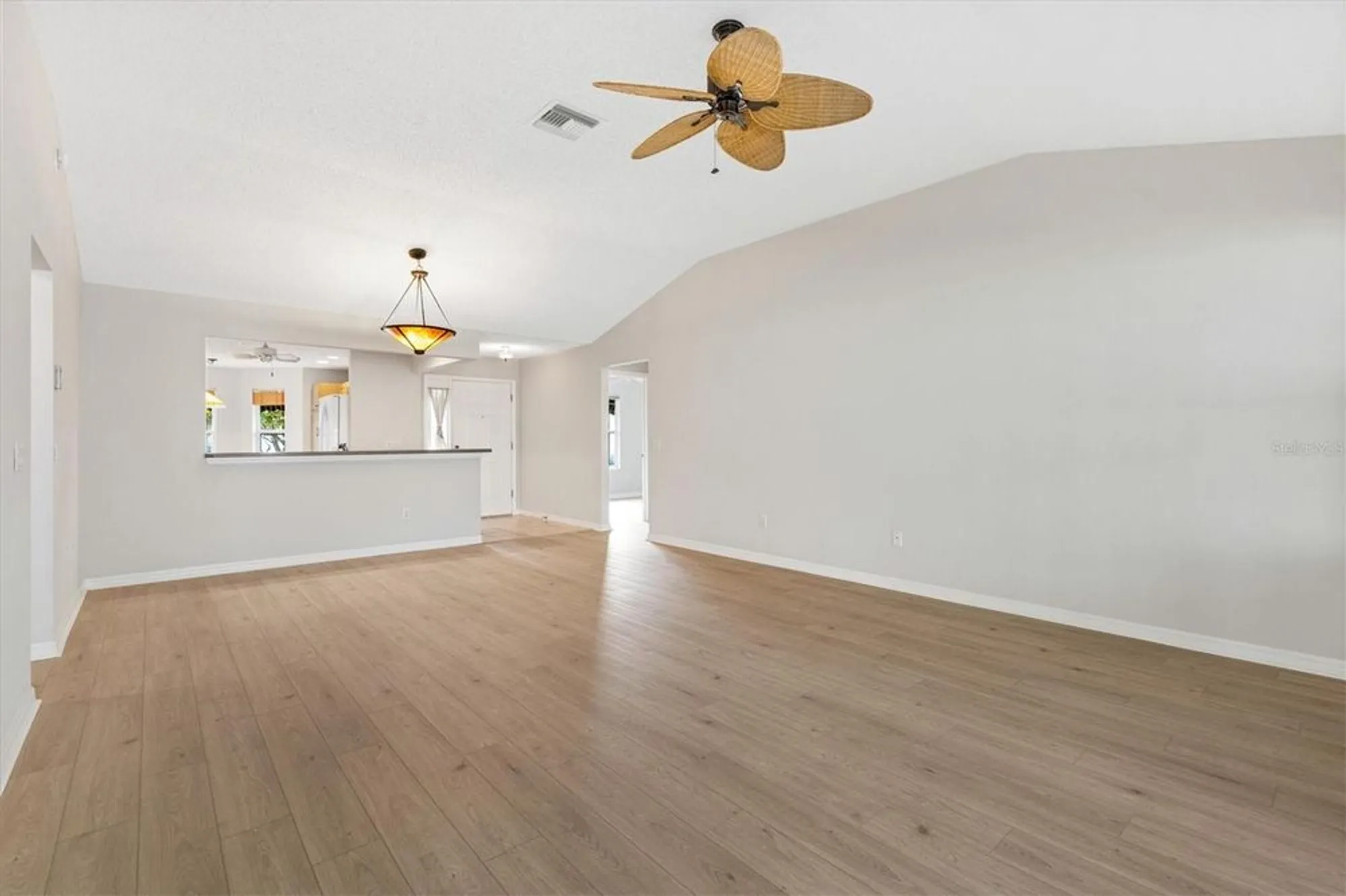 Property Slideshow image 8 of 46 | 2573 caribe dr, The Villages, FL, 32162