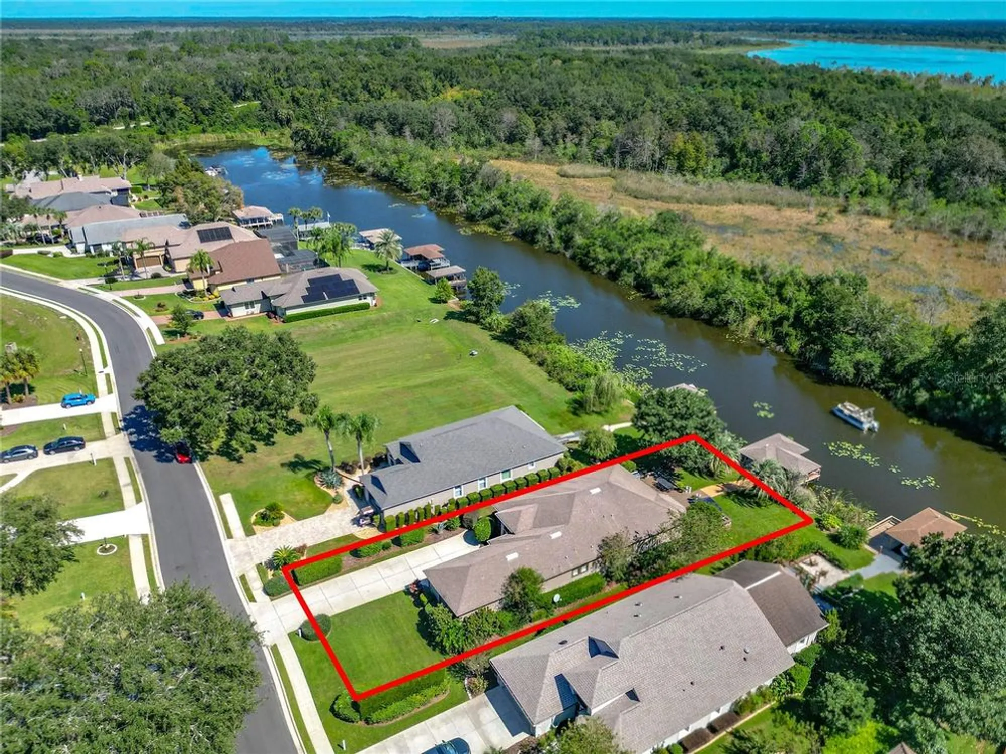 Property Slideshow image 42 of 50 | 6128 landings blvd, Lady Lake, FL, 32159