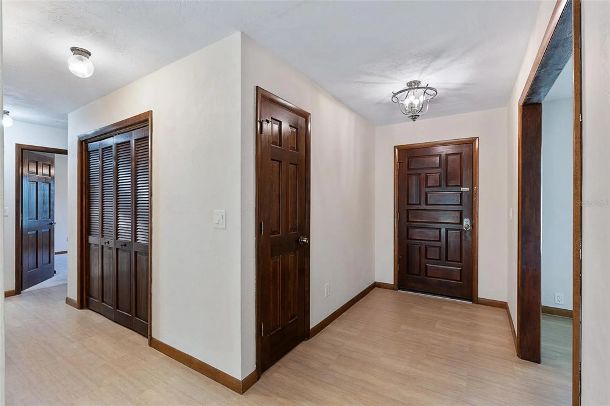 Property Slideshow image 5 of 48 | 521 pelican bay dr, Daytona Beach, FL, 32119