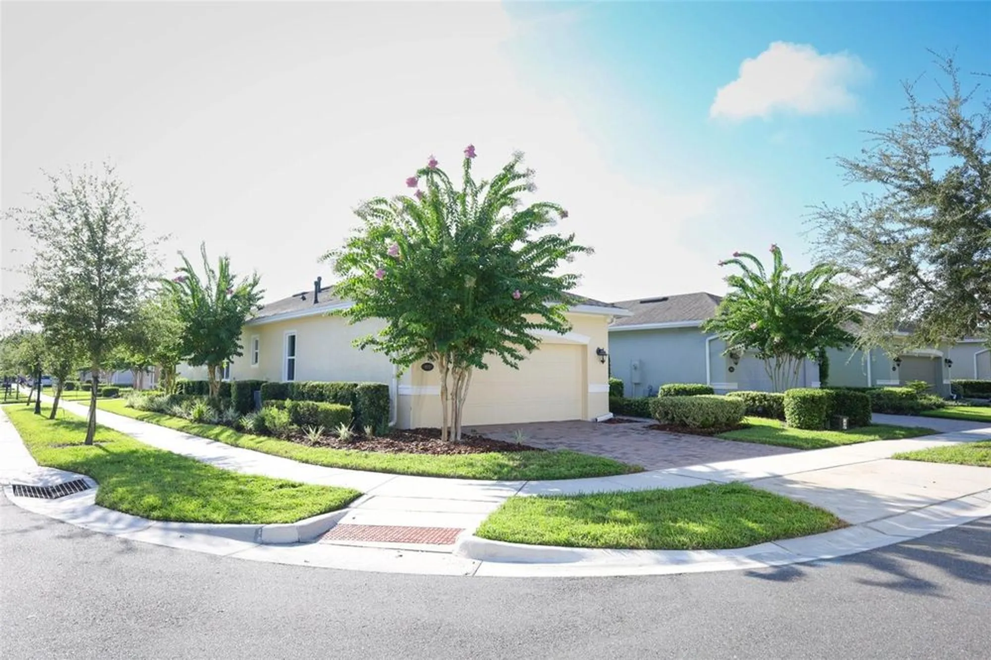 Property Slideshow image 36 of 43 | 1677 victoria gardens dr, Deland, FL, 32724