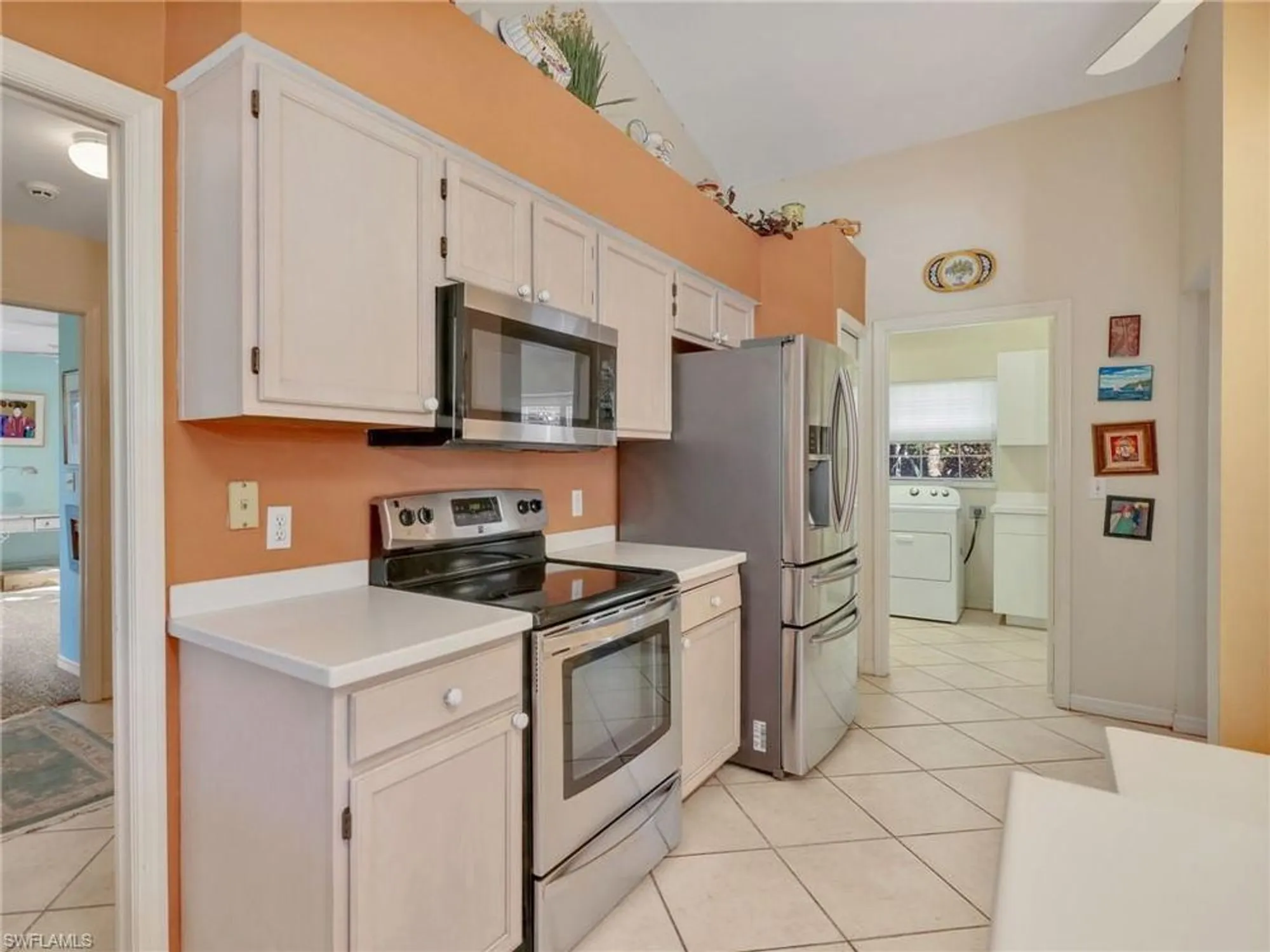 Property Slideshow image 17 of 50 | 232 silverado dr, Naples, FL, 34119