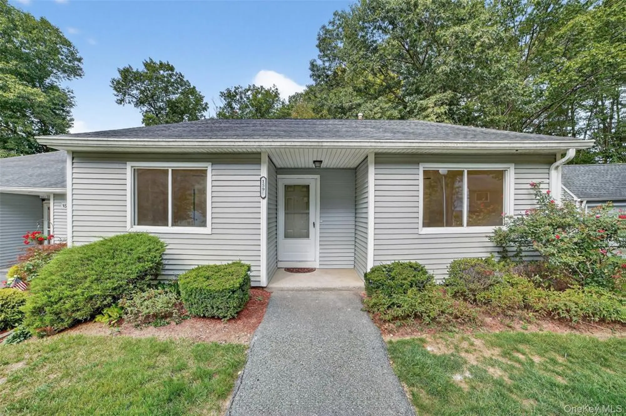 Property Slideshow image 3 of 40 | 159 carriage ct c, Yorktown Heights, NY, 10598
