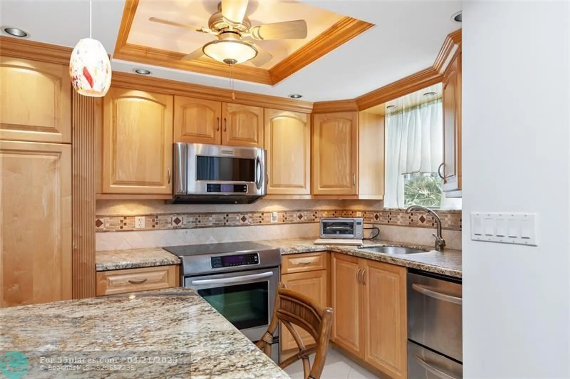 Property Slideshow image 11 of 27 | 2731 ne 14th street cswy 331, Pompano Beach, FL, 33062