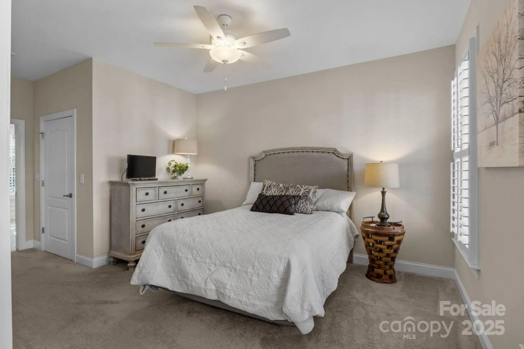 Property Slideshow image 11 of 26 | 17925 coulter pkwy, Cornelius, NC, 28031