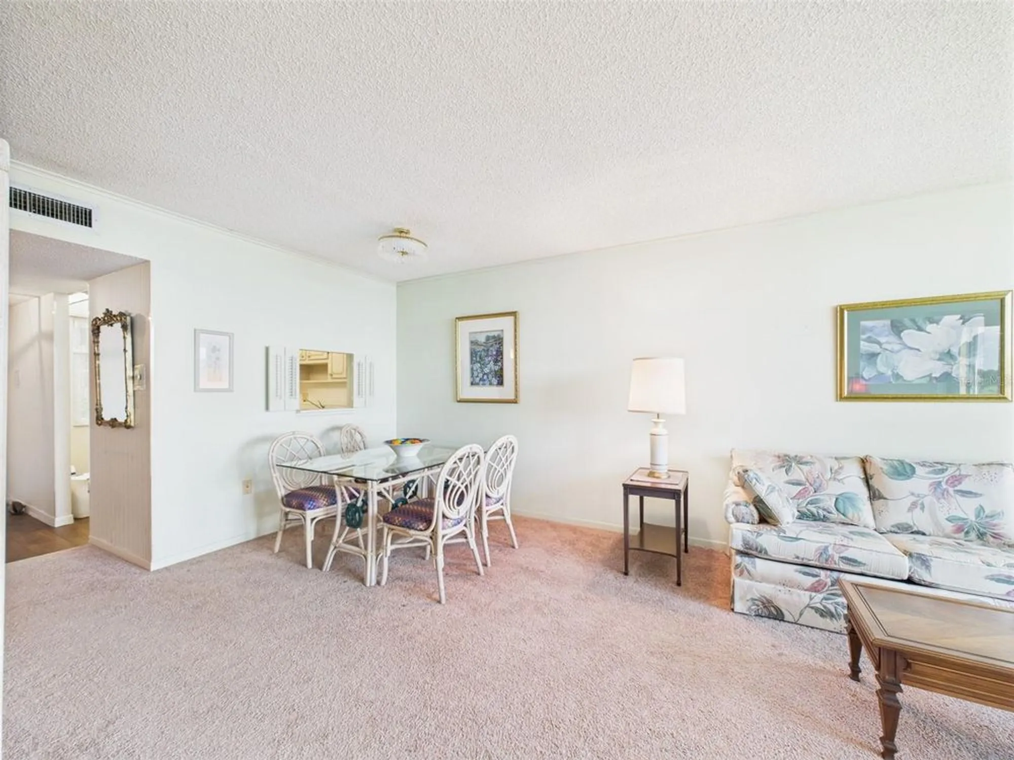 Property Slideshow image 12 of 65 | 700 mirror ter 702, Winter Haven, FL, 33881