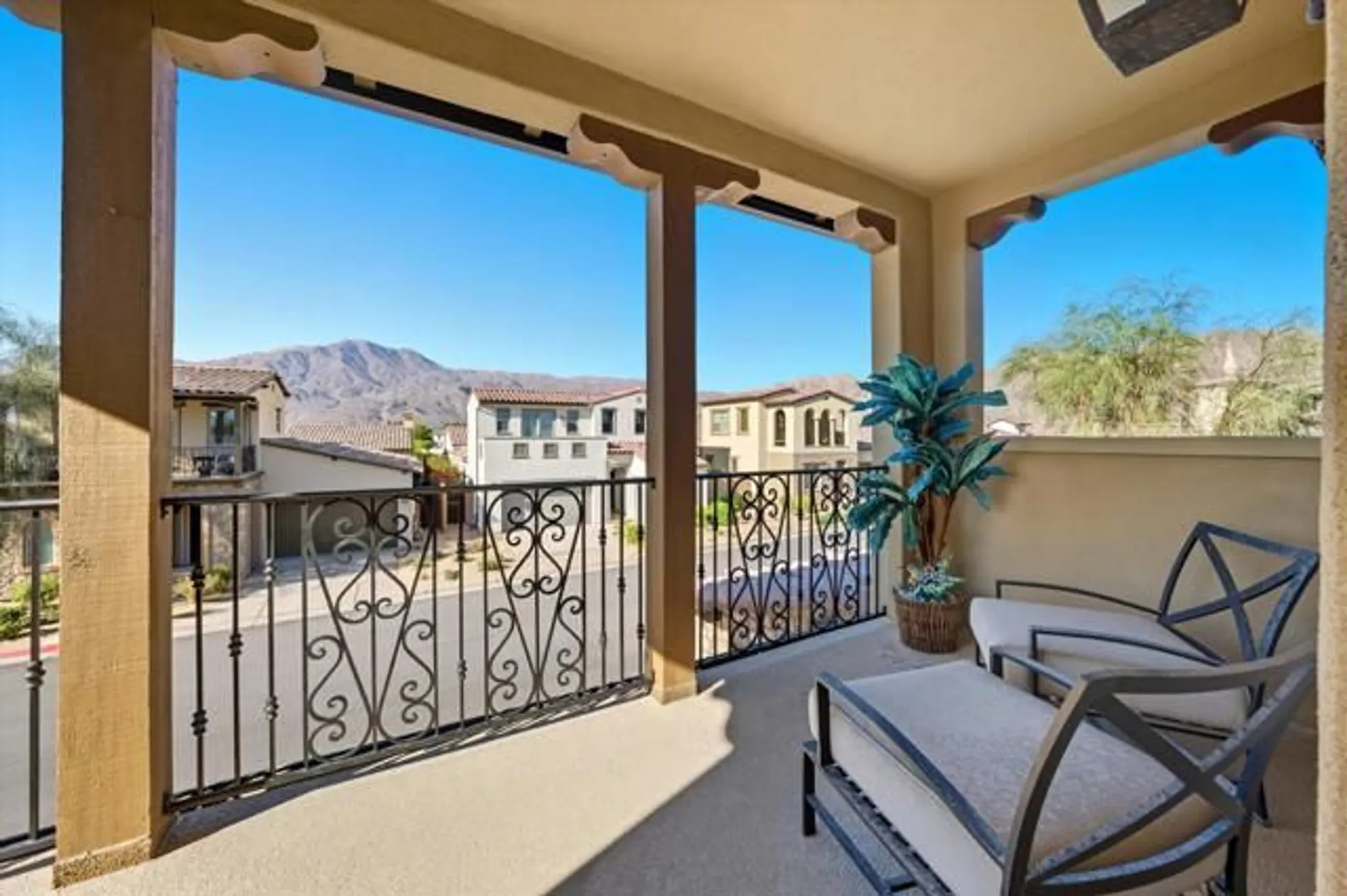 Property Slideshow image 16 of 44 | 80486 champions way, La Quinta, CA, 92253