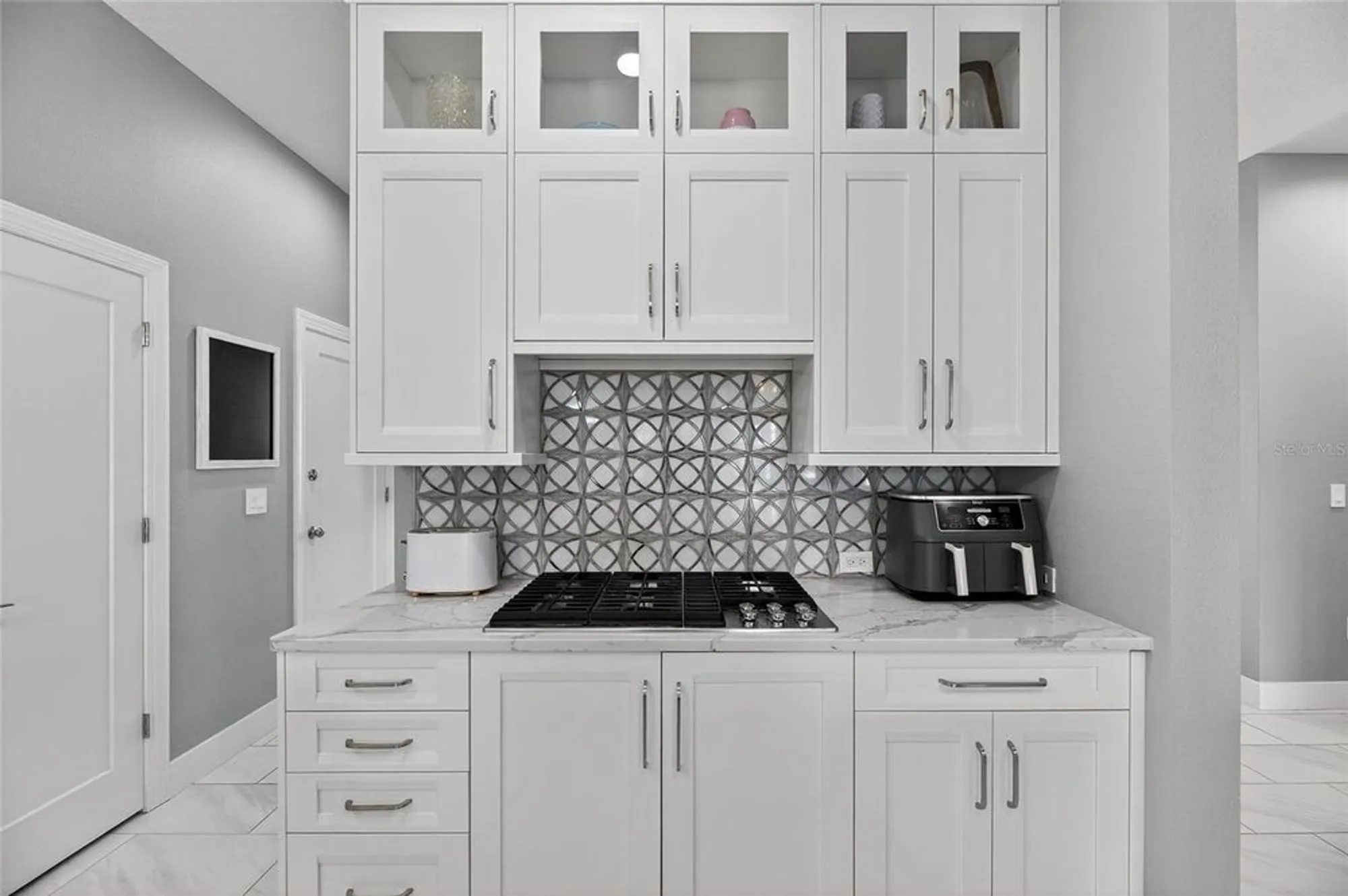 Property Slideshow image 26 of 66 | 526 islebay dr, Apollo Beach, FL, 33572