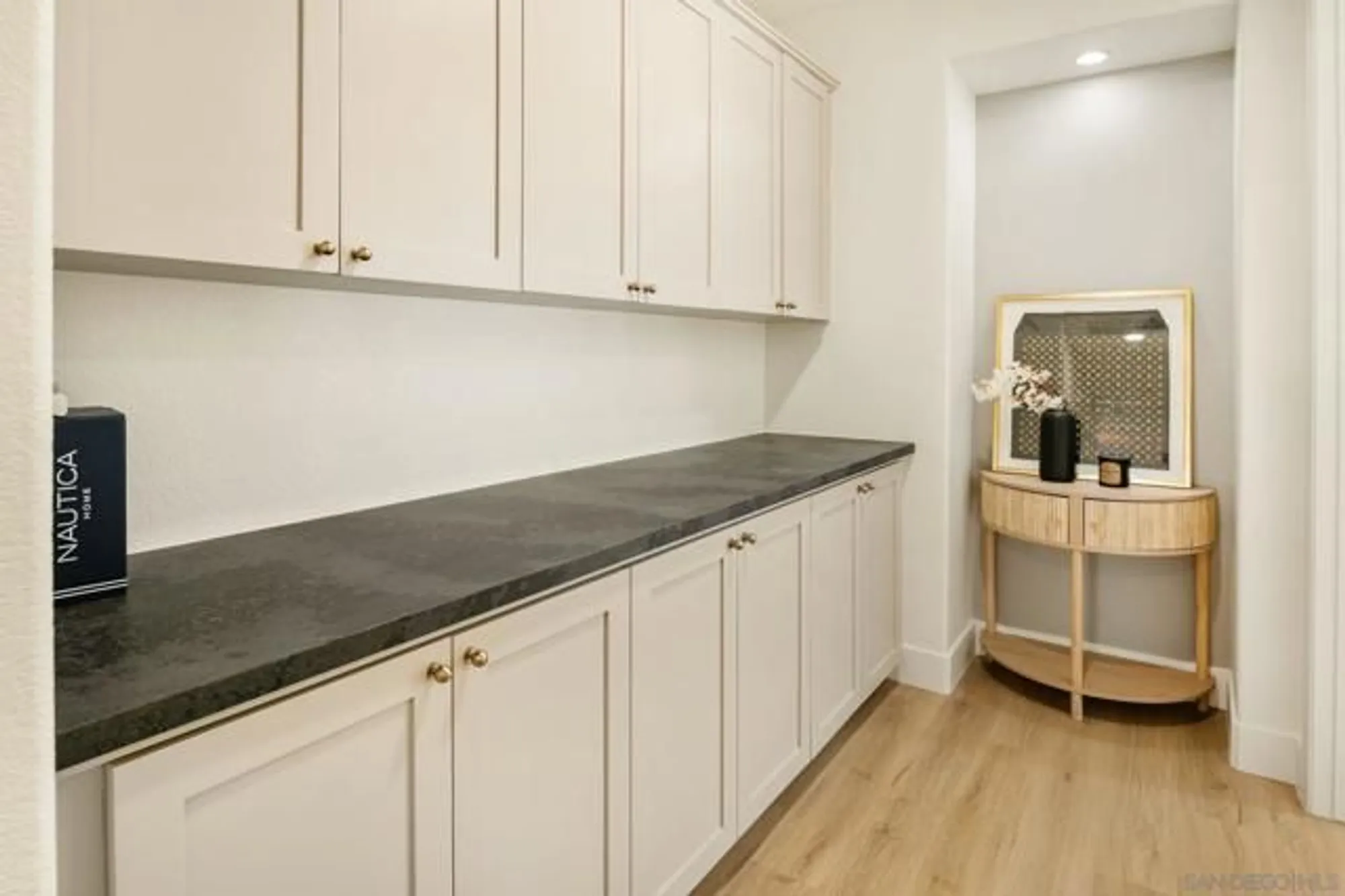 Property Slideshow image 32 of 61 | 10528 pinion trl, Escondido, CA, 92026