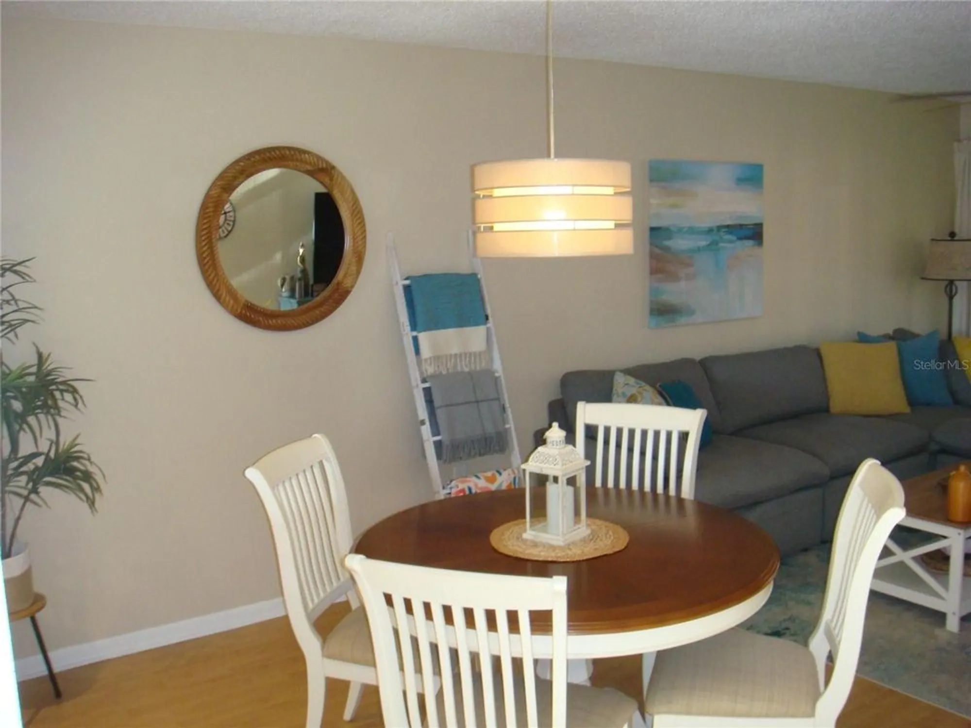 Property Slideshow image 7 of 33 | 19029 us highway 19 n apt 6-13, Clearwater, FL, 33764