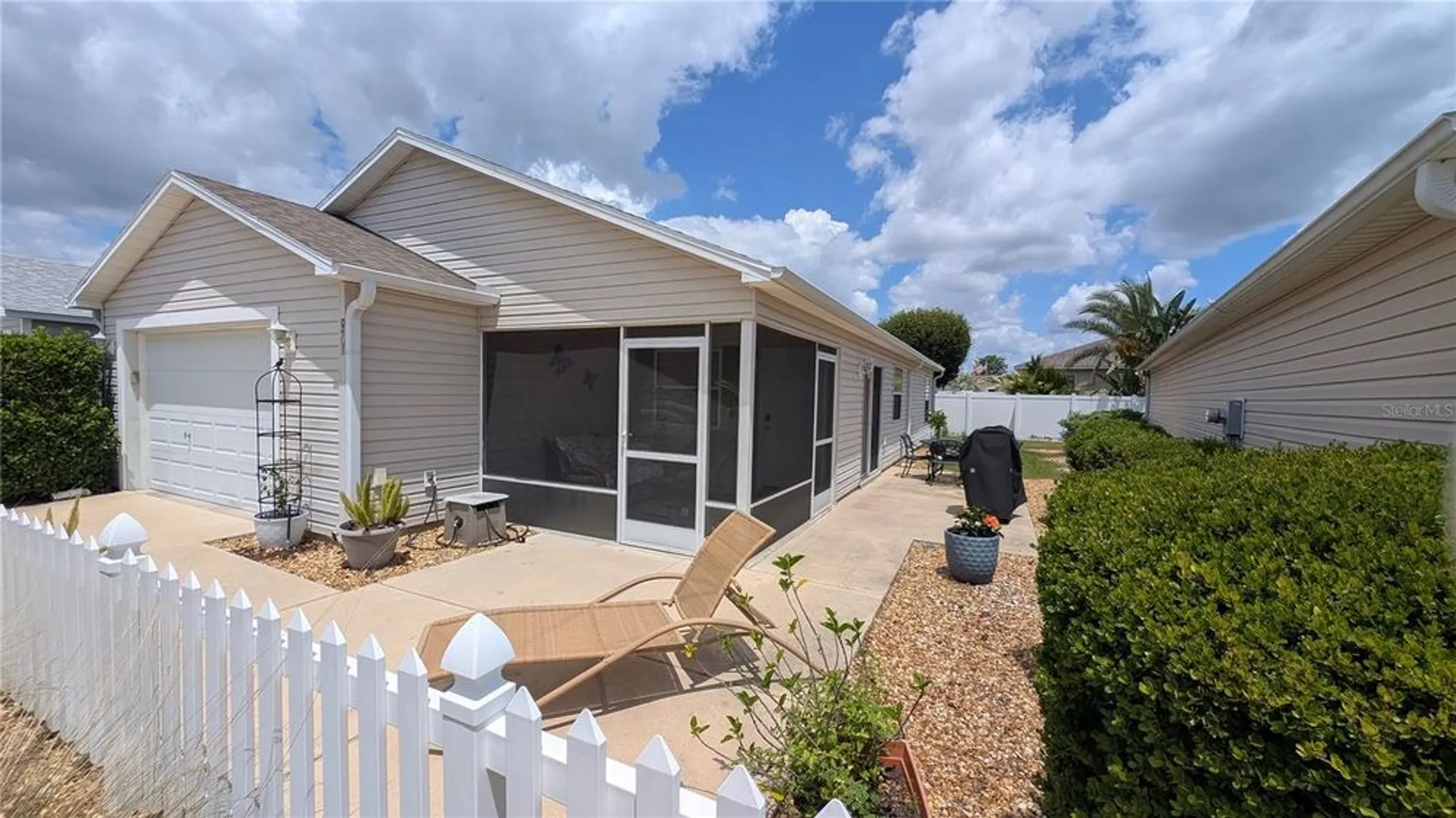 Property Slideshow image 5 of 32 | 971 margaux trl, The Villages, FL, 32162