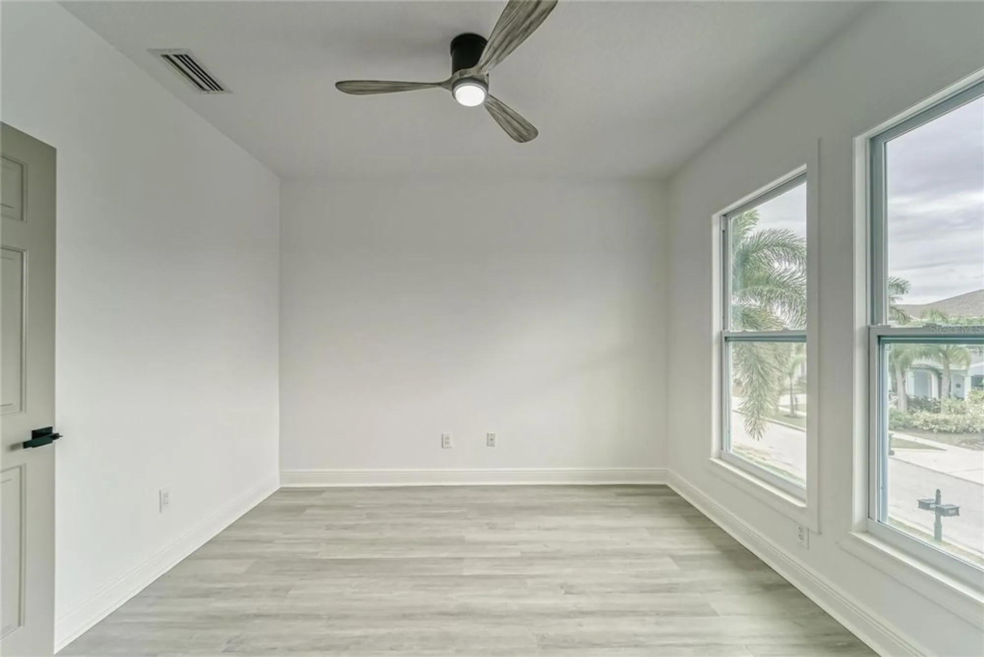 Property Slideshow image 22 of 81 | 5718 sea turtle pl, Apollo Beach, FL, 33572