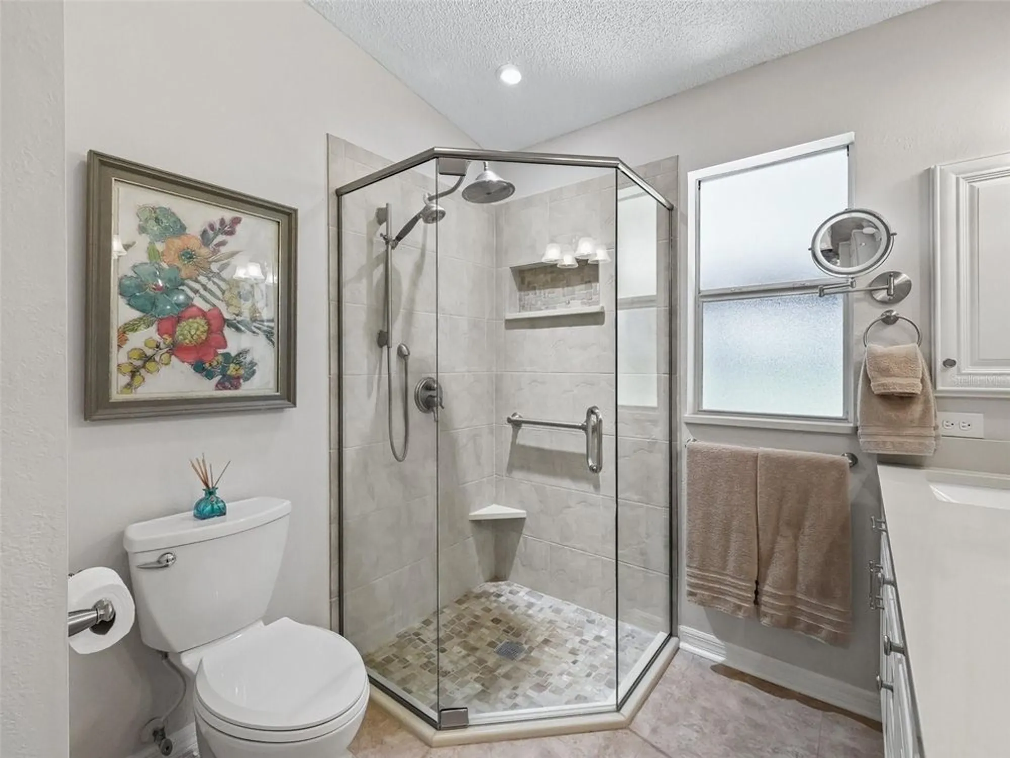 Property Slideshow image 28 of 49 | 511 chula vista ave, Lady Lake, FL, 32159
