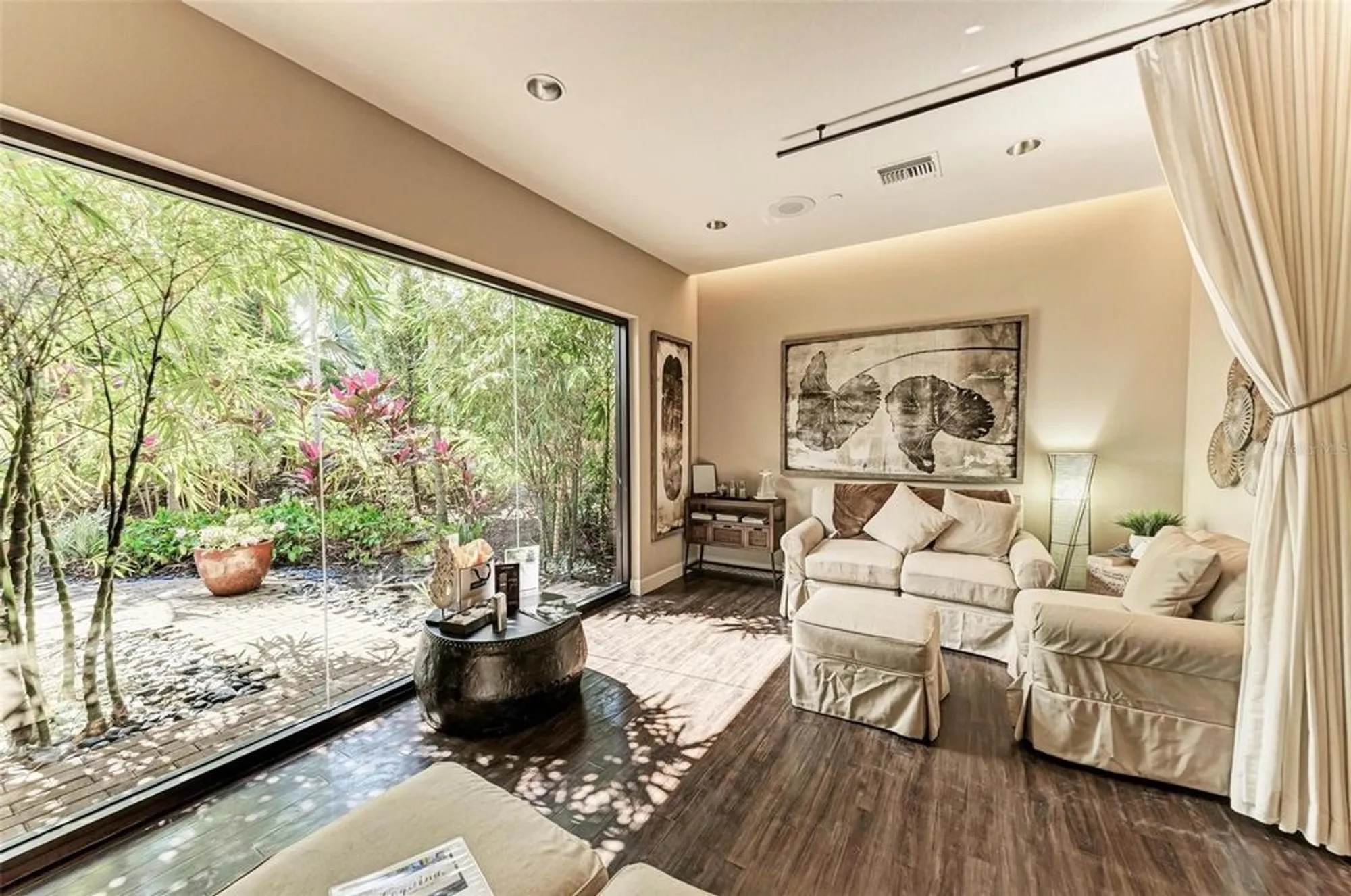 Property Slideshow image 54 of 86 | 5016 savona run, Bradenton, FL, 34211