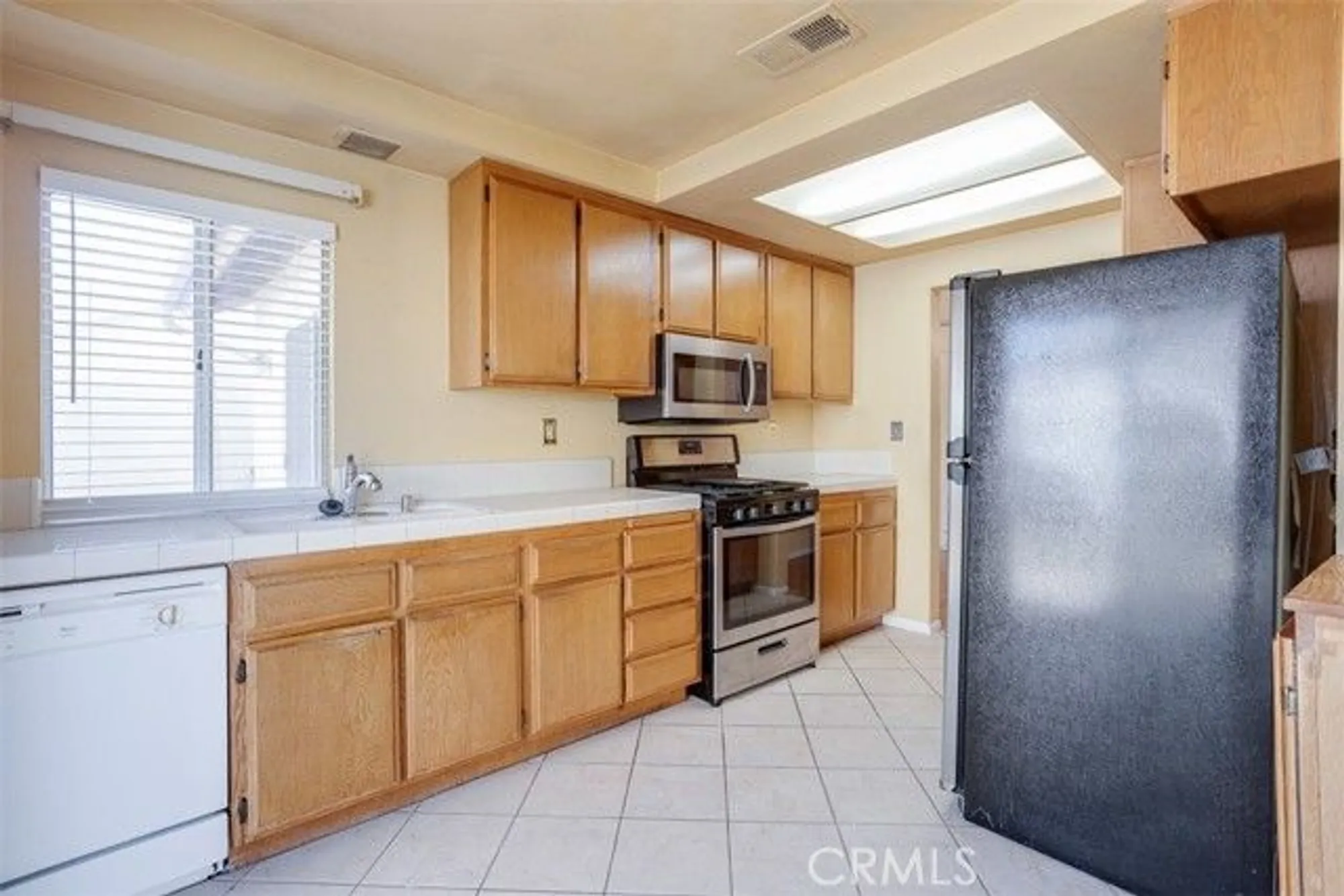 Property Slideshow image 14 of 26 | 6351 spyglass ave, Banning, CA, 92220