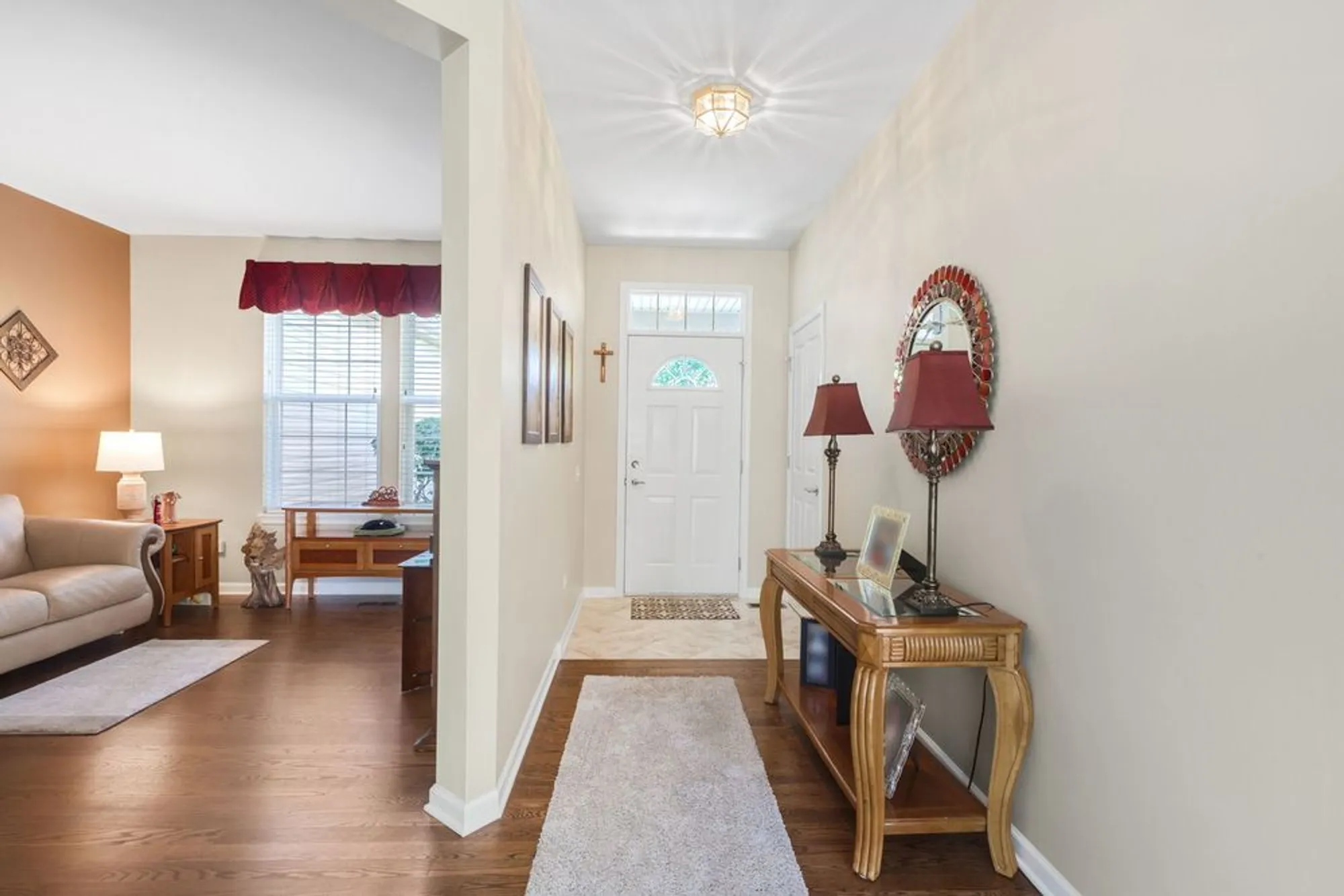 Property Slideshow image 4 of 25 | 12078 spring creek dr, Huntley, IL, 60142