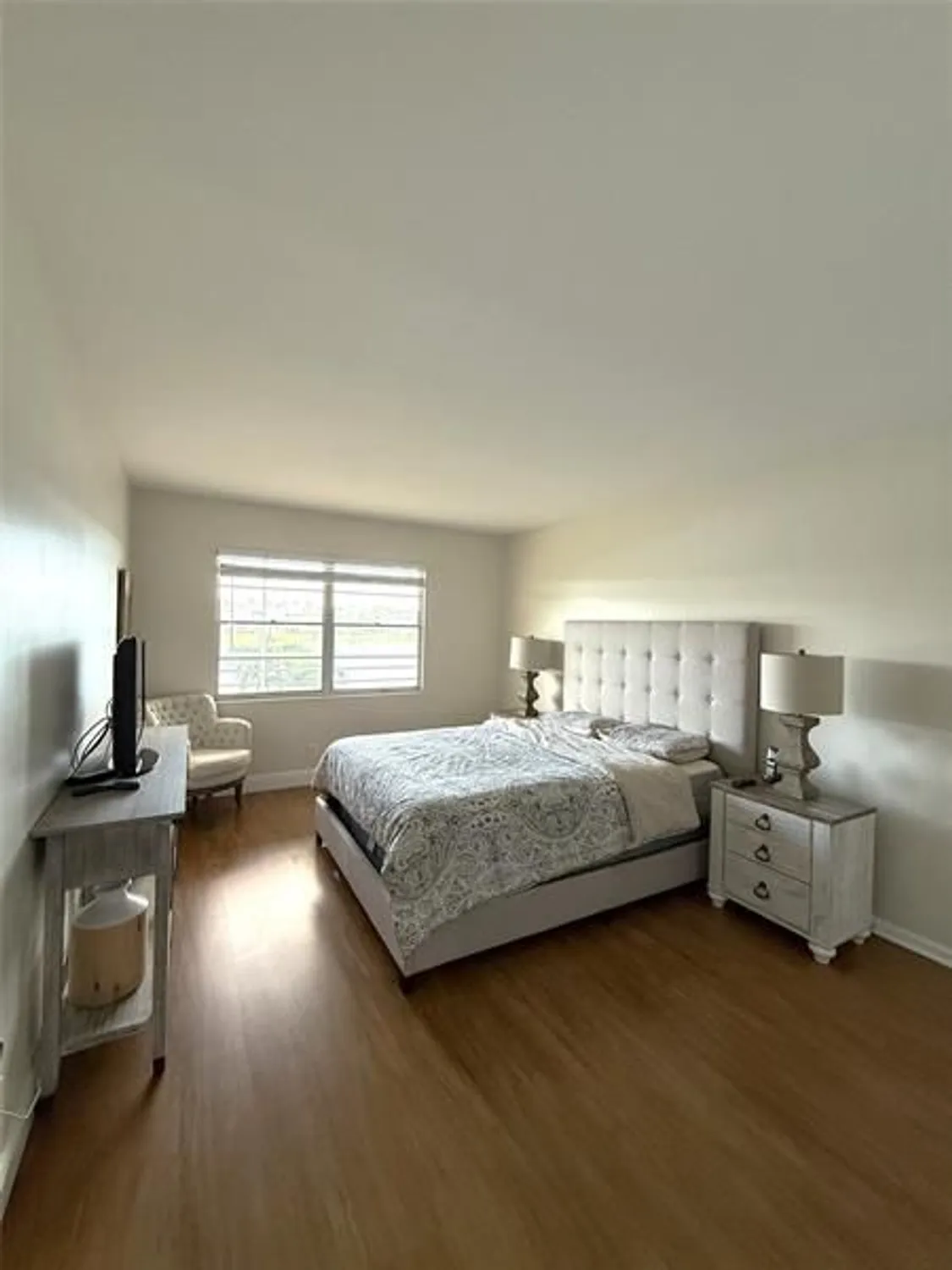 Property Slideshow image 13 of 21 | 2028 exeter b # 2028, Boca Raton, FL, 33434