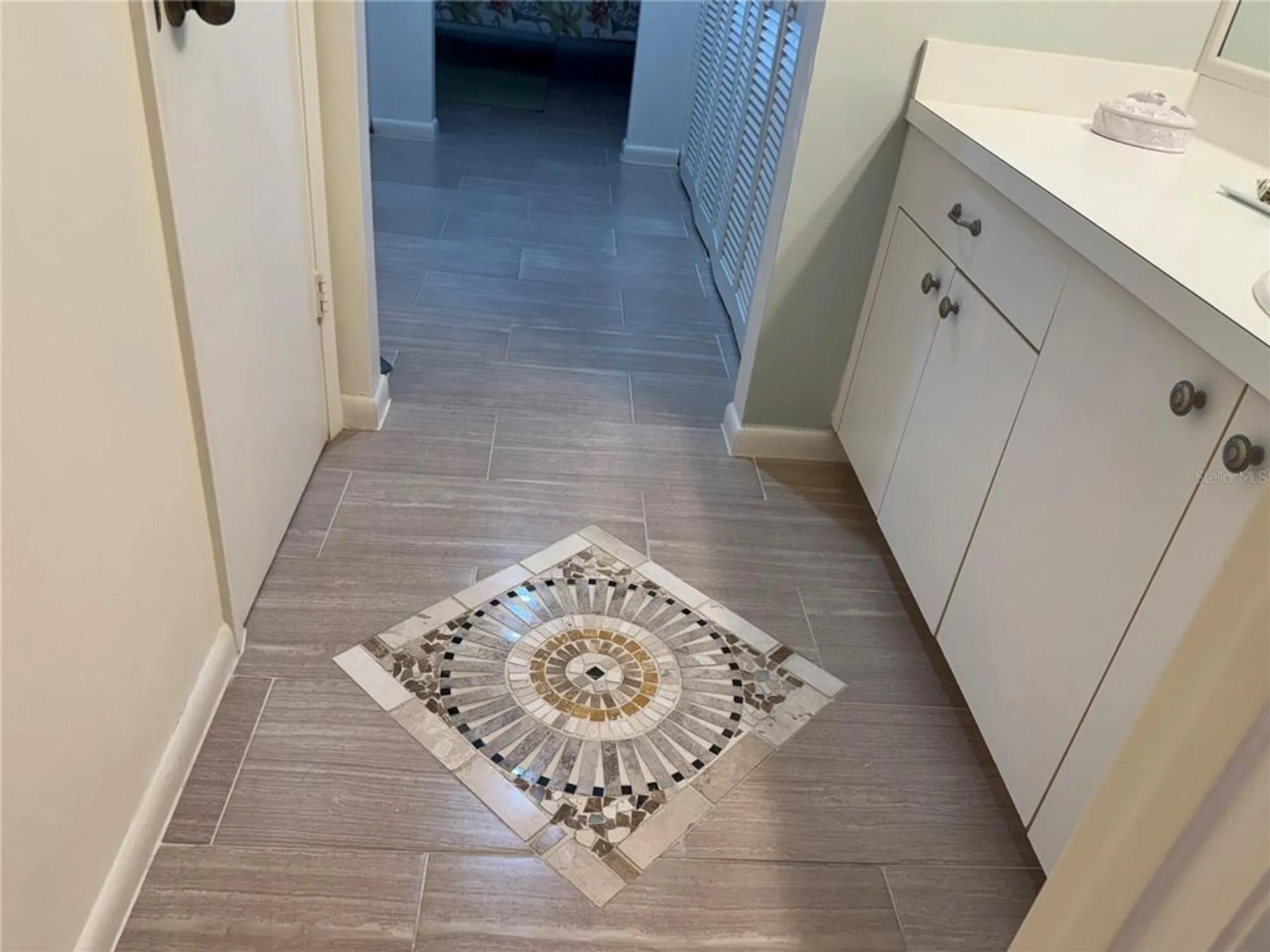 Property Slideshow image 32 of 63 | 6465 carrington cir 44, Sarasota, FL, 34238