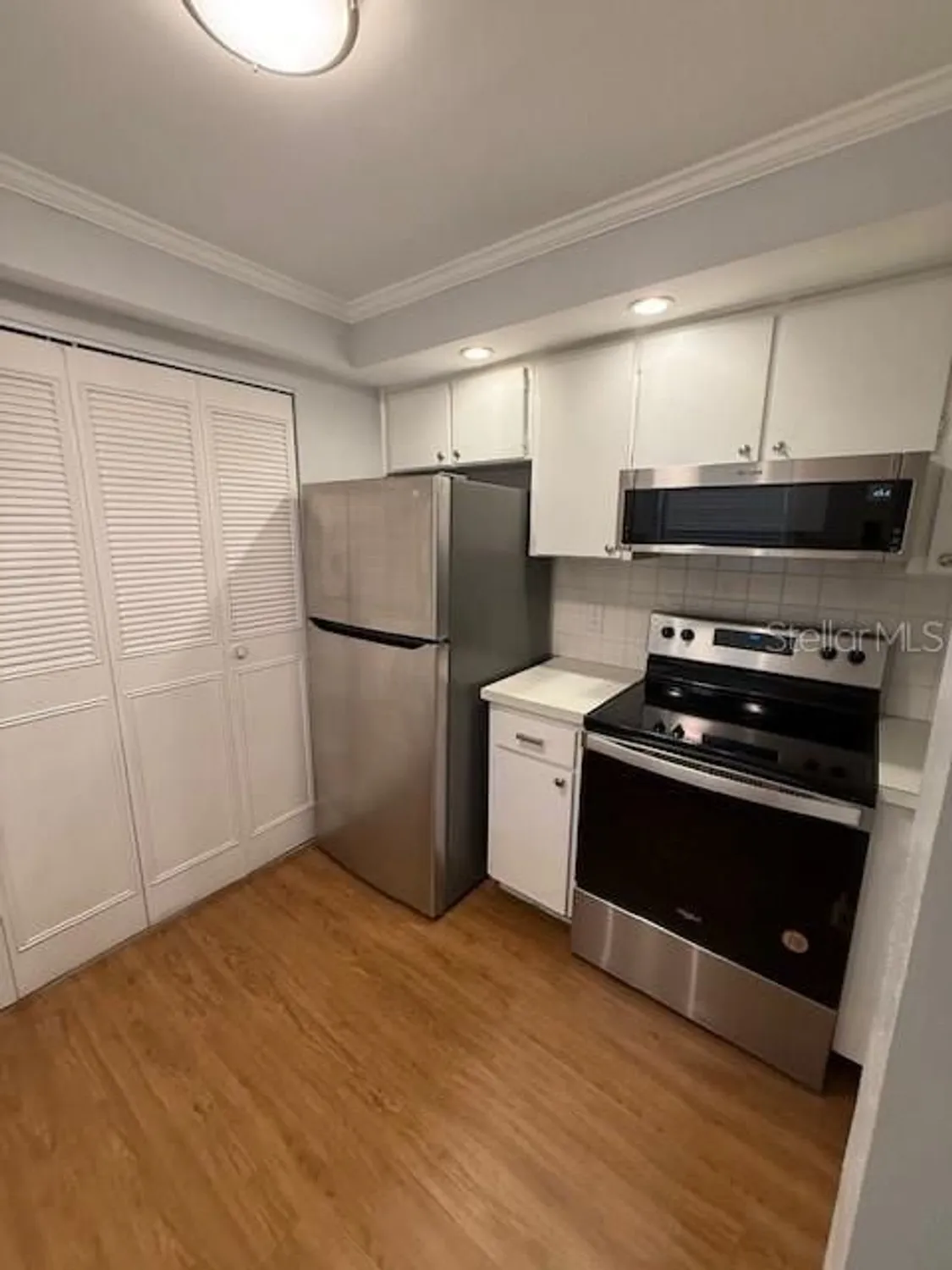 Property Slideshow image 5 of 13 | 1250 s pinellas ave 307, Tarpon Springs, FL, 34689