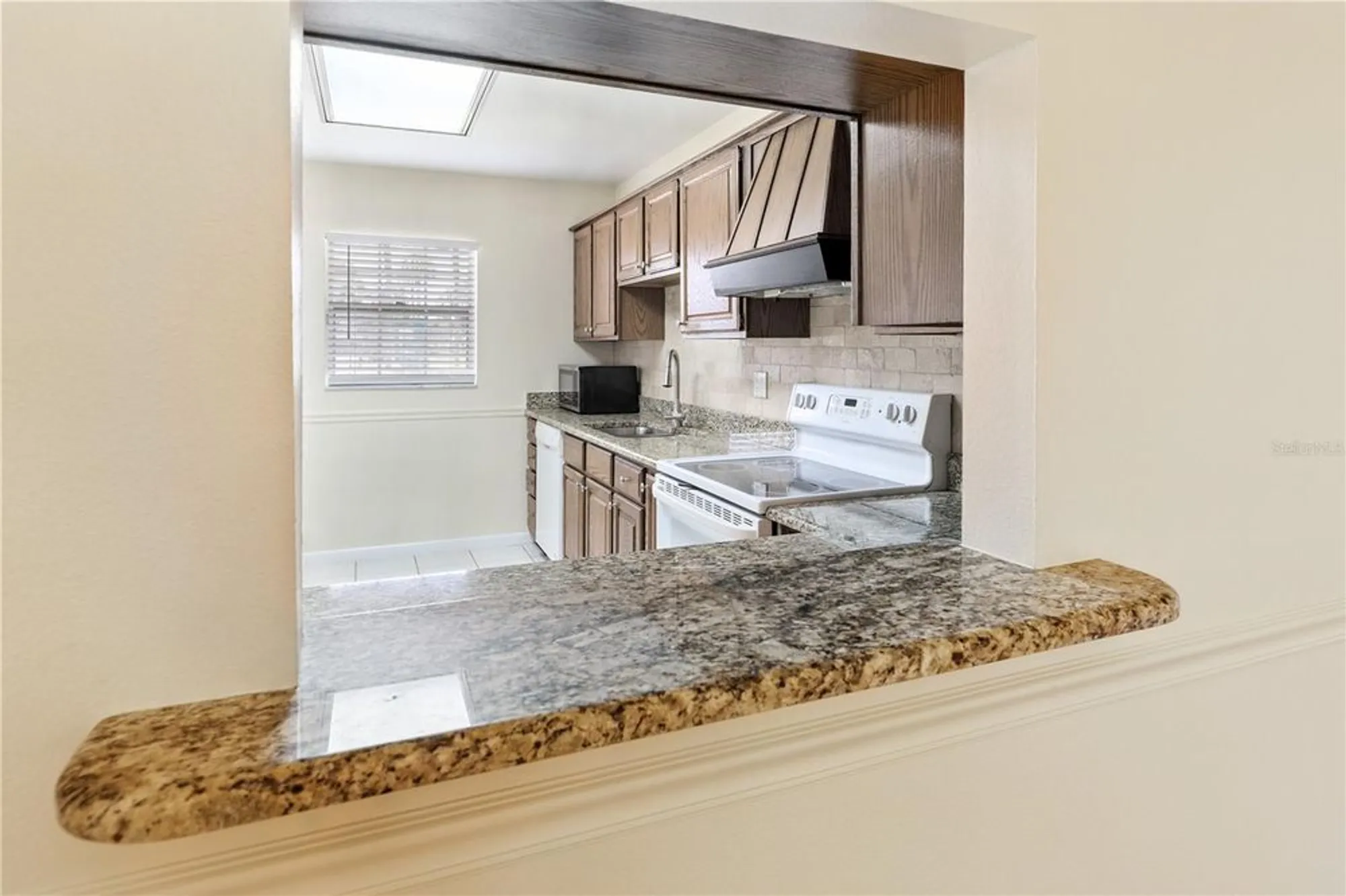 Property Slideshow image 8 of 43 | 1267 hazeltine dr, Fort Myers, FL, 33919