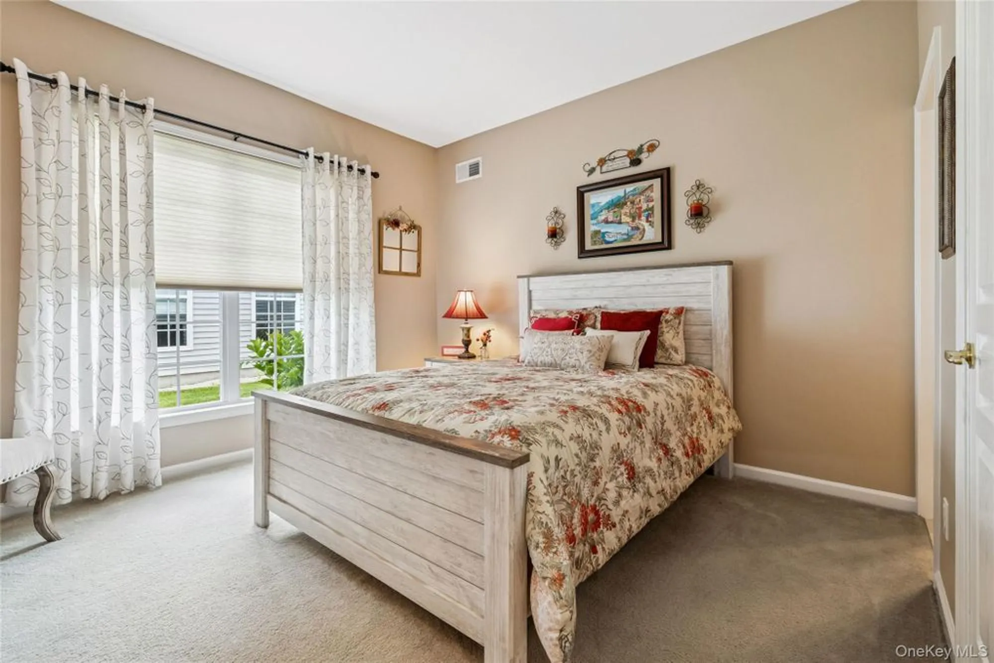 Property Slideshow image 29 of 40 | 25 louden loop, Mount Sinai, NY, 11766