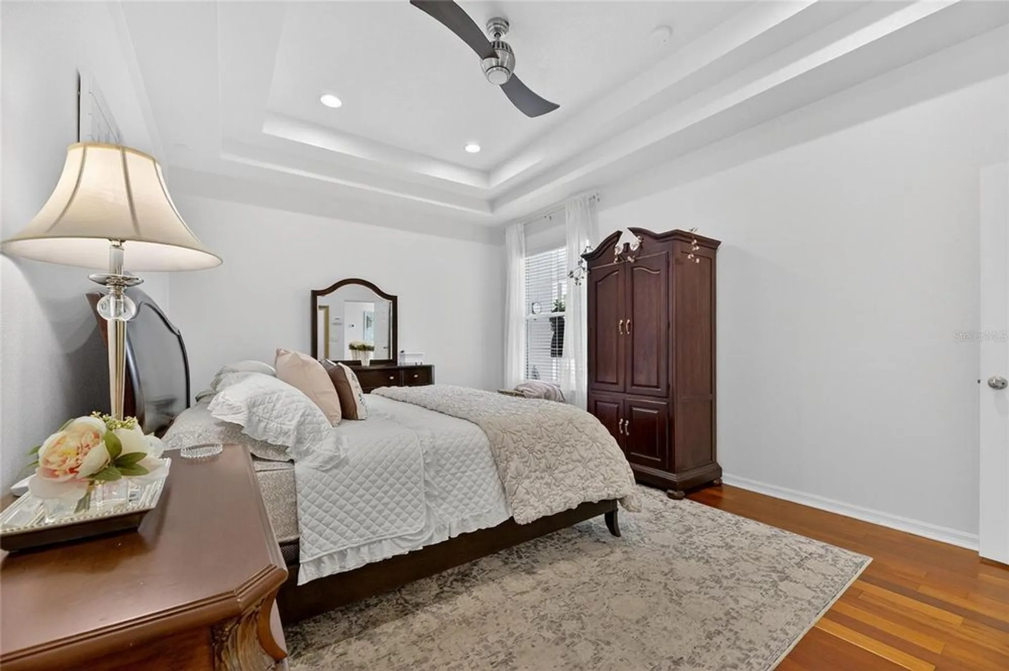 Property Slideshow image 31 of 100 | 5612 golden isles dr, Apollo Beach, FL, 33572