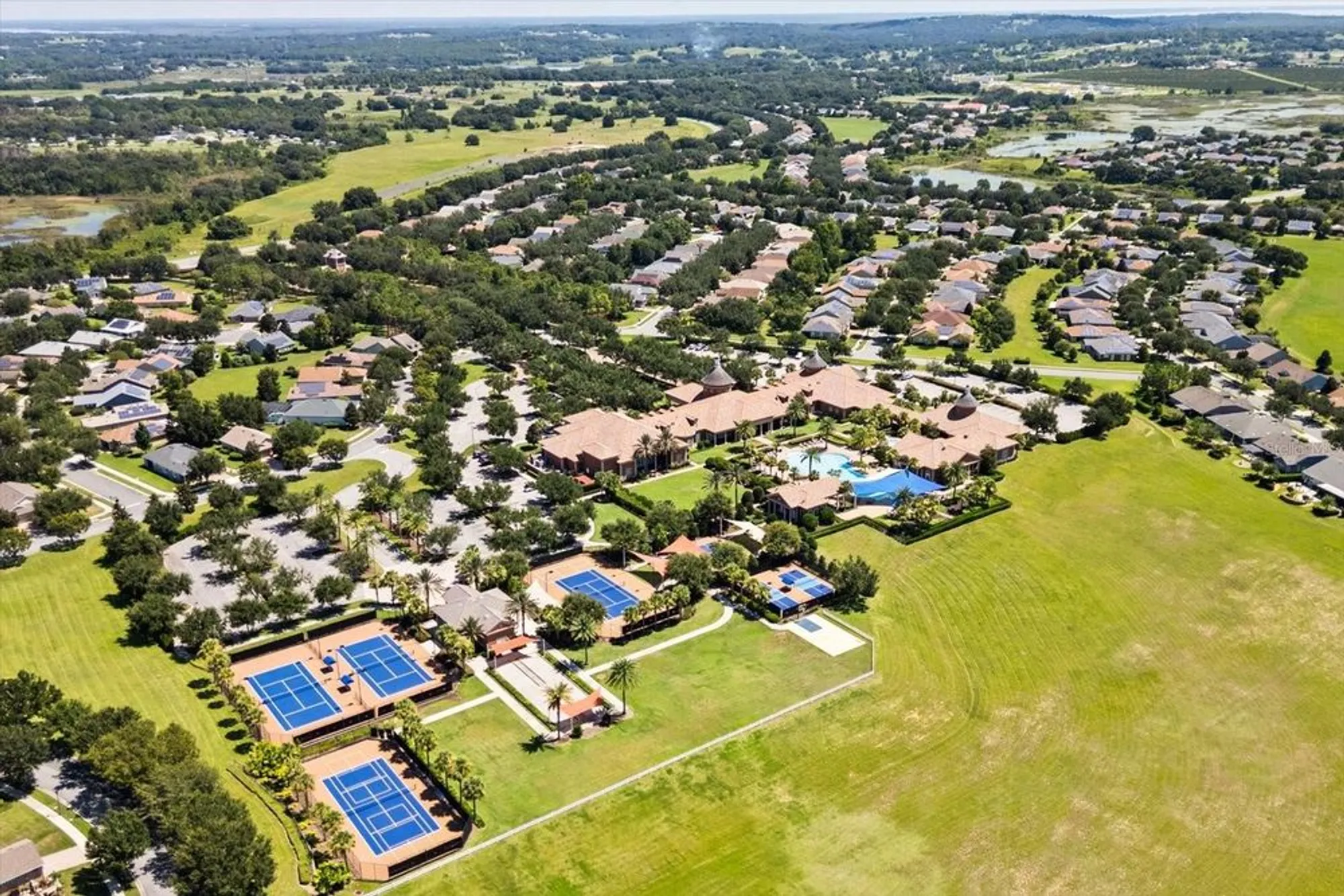 Property Slideshow image 30 of 54 | 100 silver maple rd, Groveland, FL, 34736
