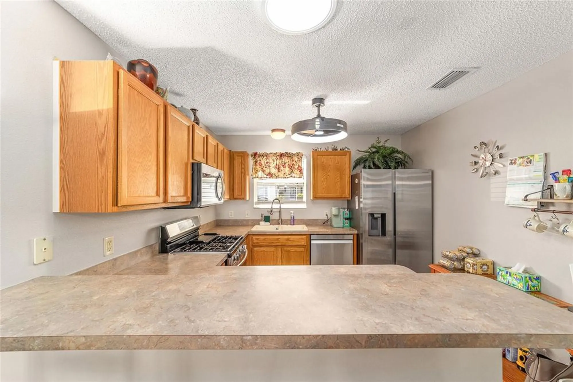 Property Slideshow image 13 of 40 | 8143 se 175th columbia pl, The Villages, FL, 32162