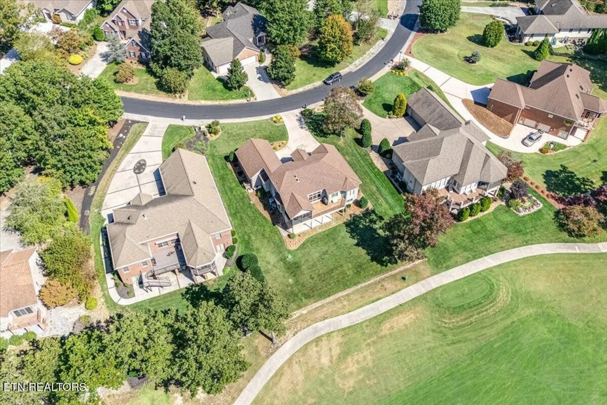 Property Slideshow image 17 of 55 | 108 wewoka way, Loudon, TN, 37774