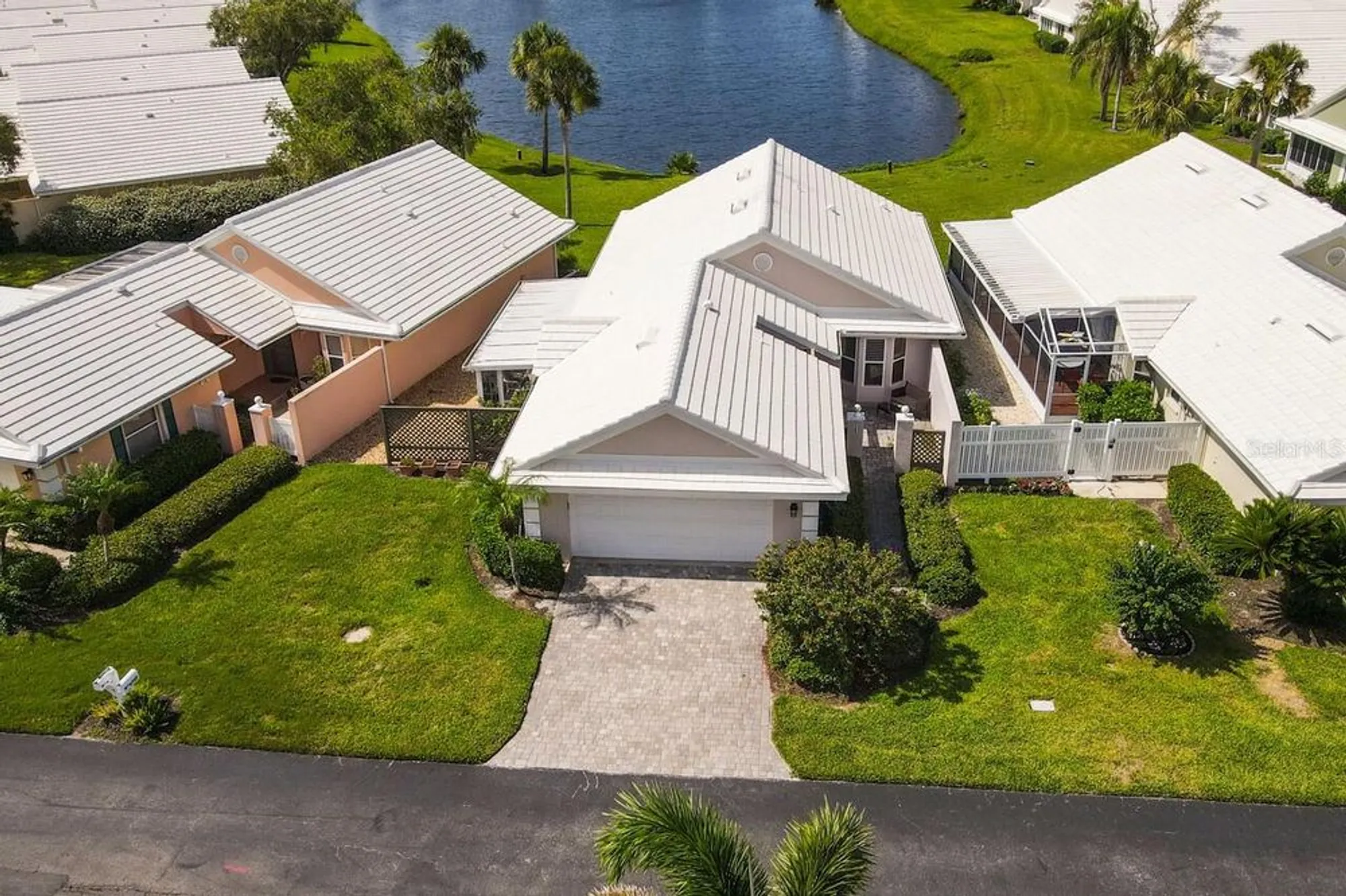 Property Slideshow image 1 of 57 | 745 harrington lake dr 30, Venice, FL, 34293