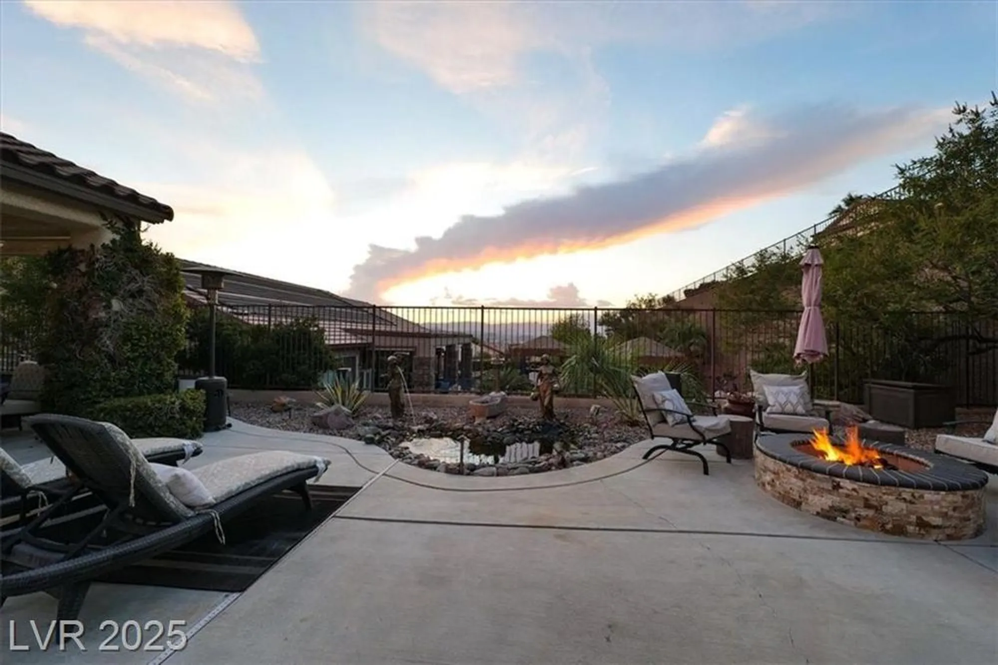 Property Slideshow image 32 of 68 | 3048 brownbirds nest dr, Henderson, NV, 89052