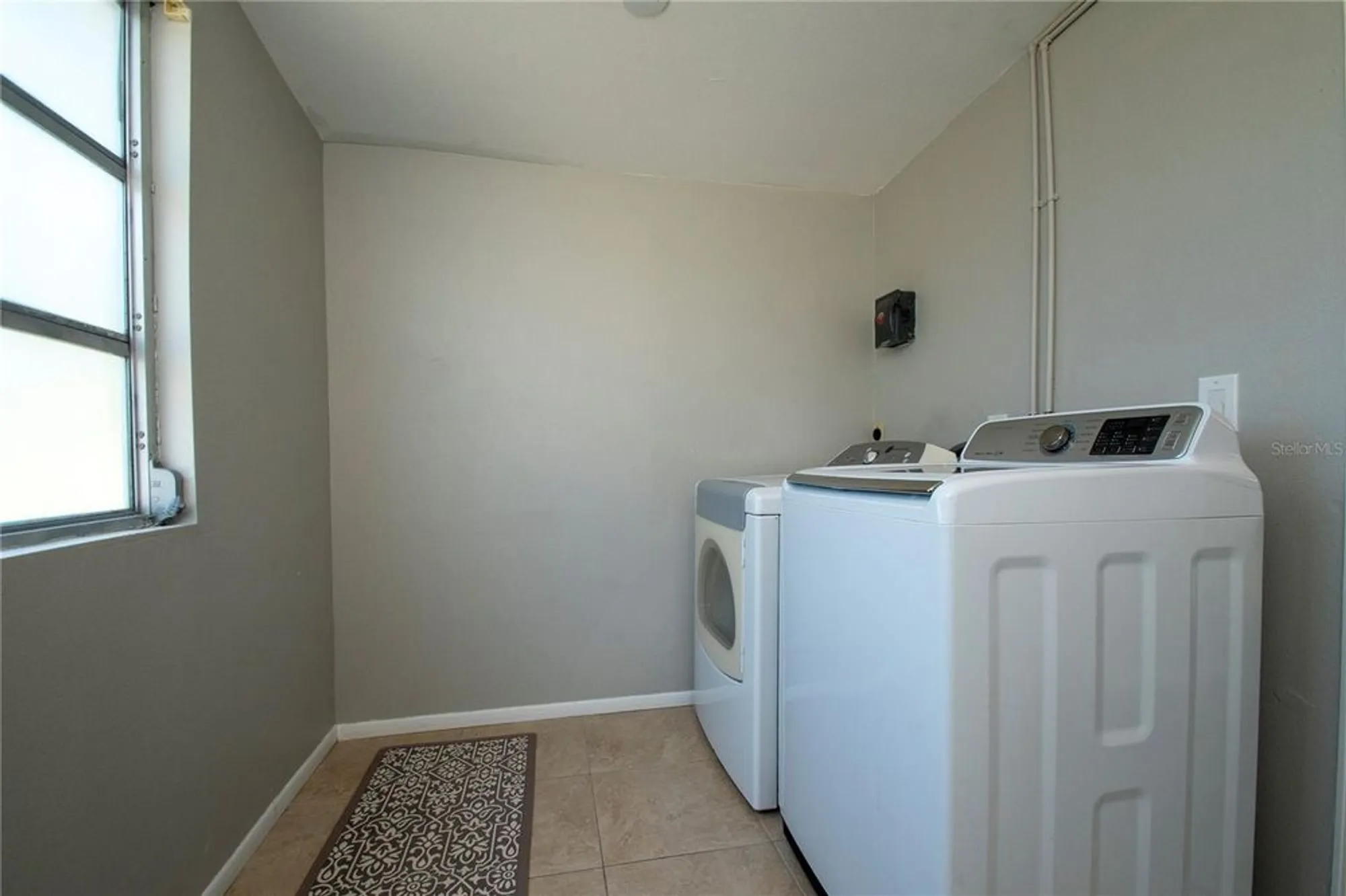 Property Slideshow image 12 of 15 | 1503 council dr, Sun City Center, FL, 33573