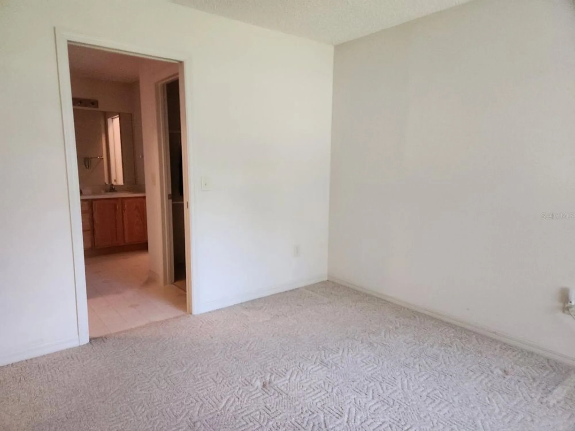 Property Slideshow image 36 of 62 | 16914 se 96th chapelwood cir, The Villages, FL, 32162