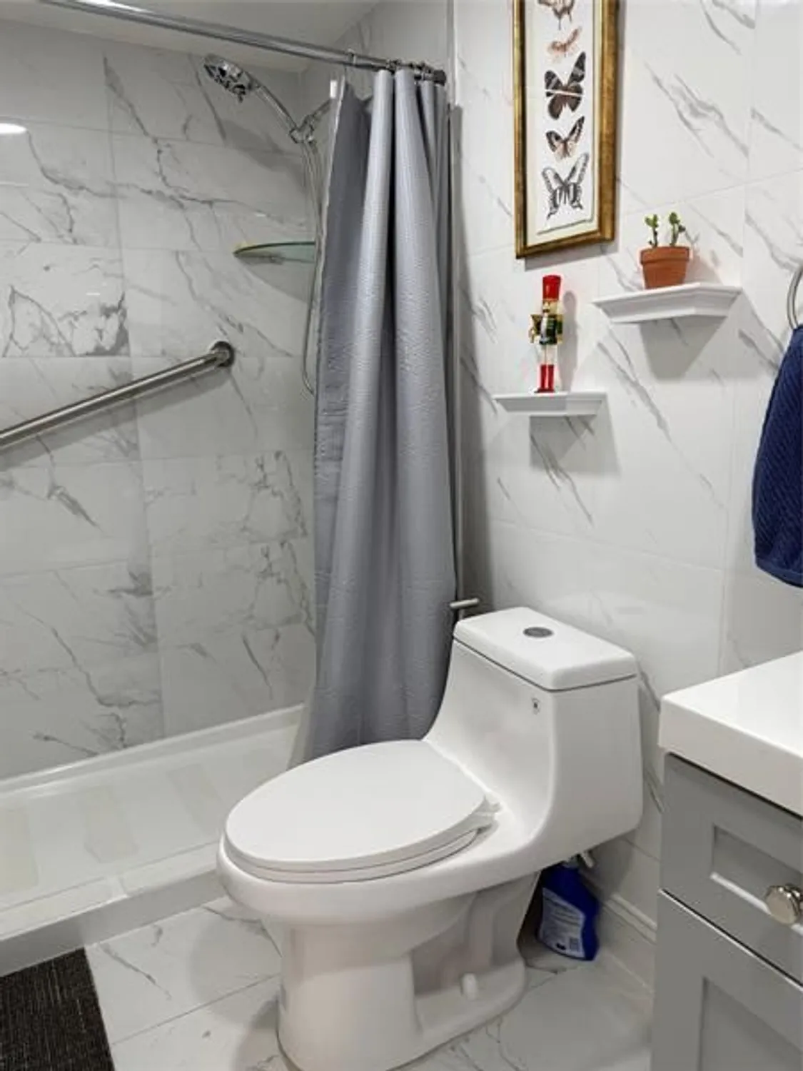 Property Slideshow image 13 of 23 | 10905 w clairmont cir # 10905, Tamarac, FL, 33321