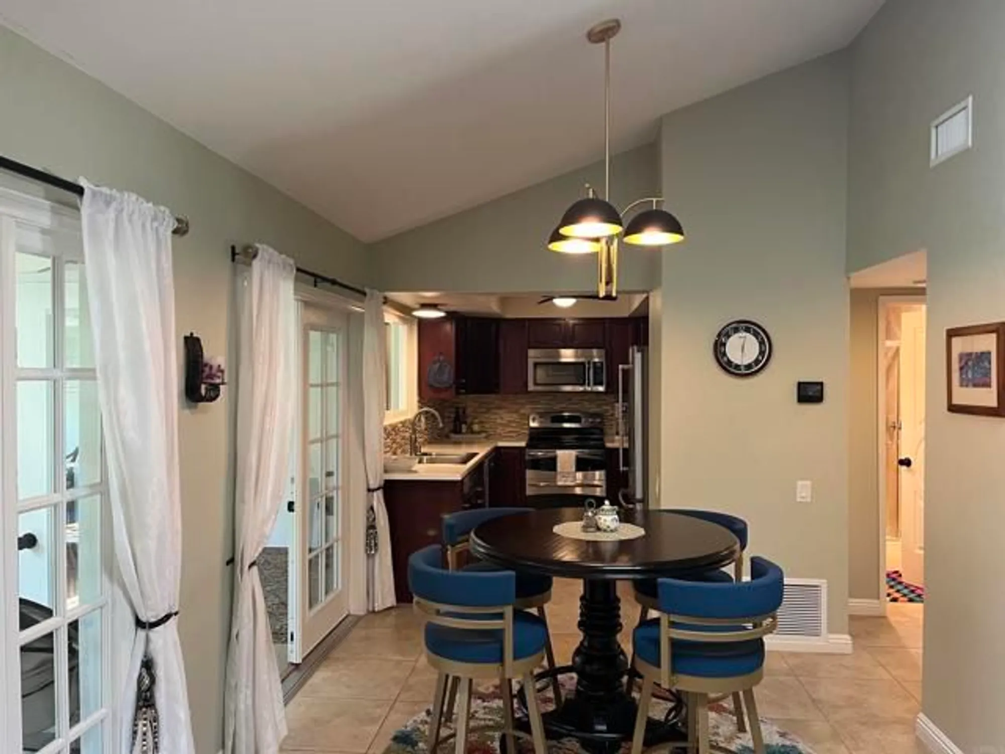 Property Slideshow image 4 of 15 | 3760 vista campana s unit 15, Oceanside, CA, 92057