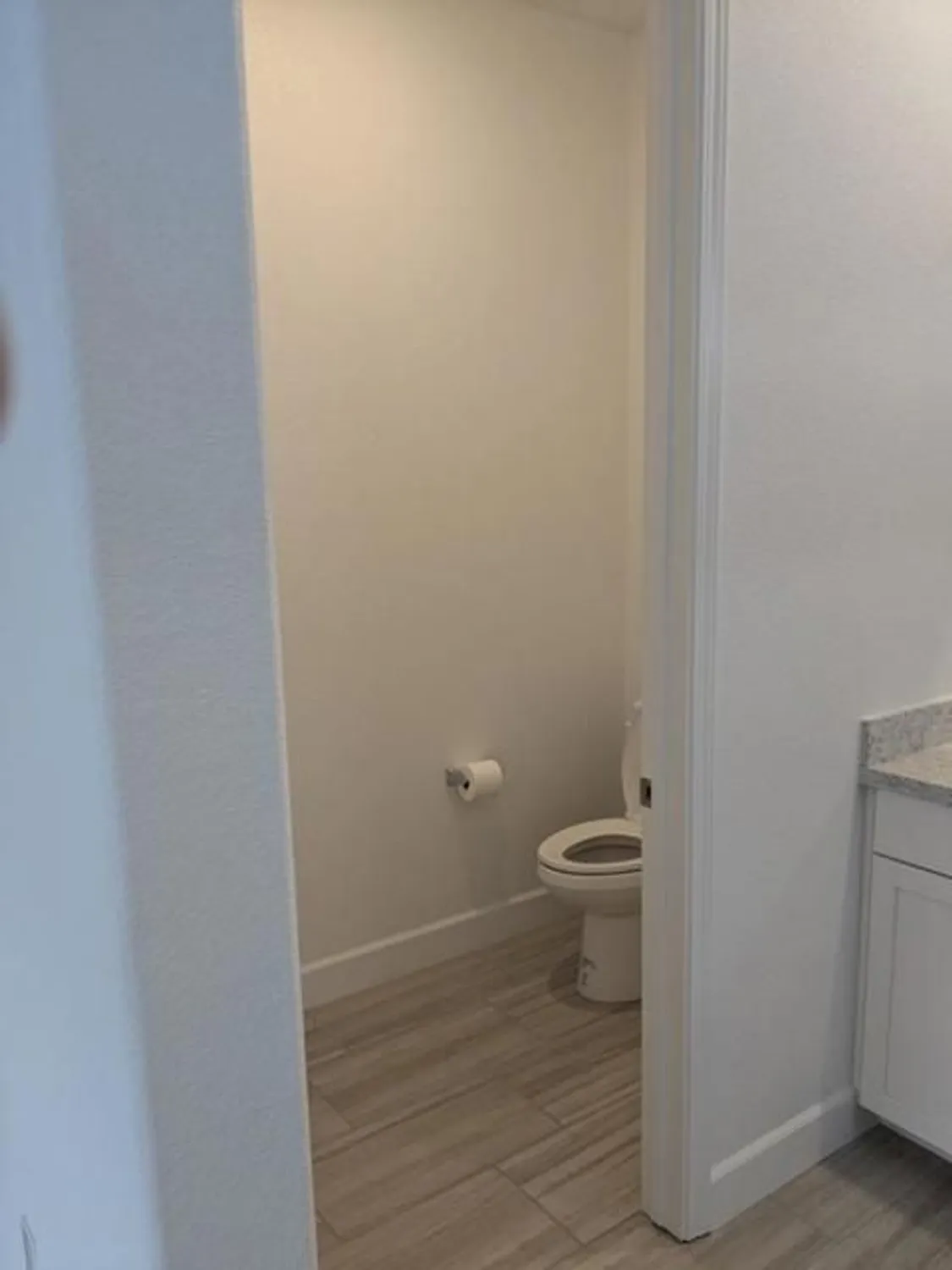 Property Slideshow image 9 of 11 | 4860 royal lily ave, Roseville, CA, 95747